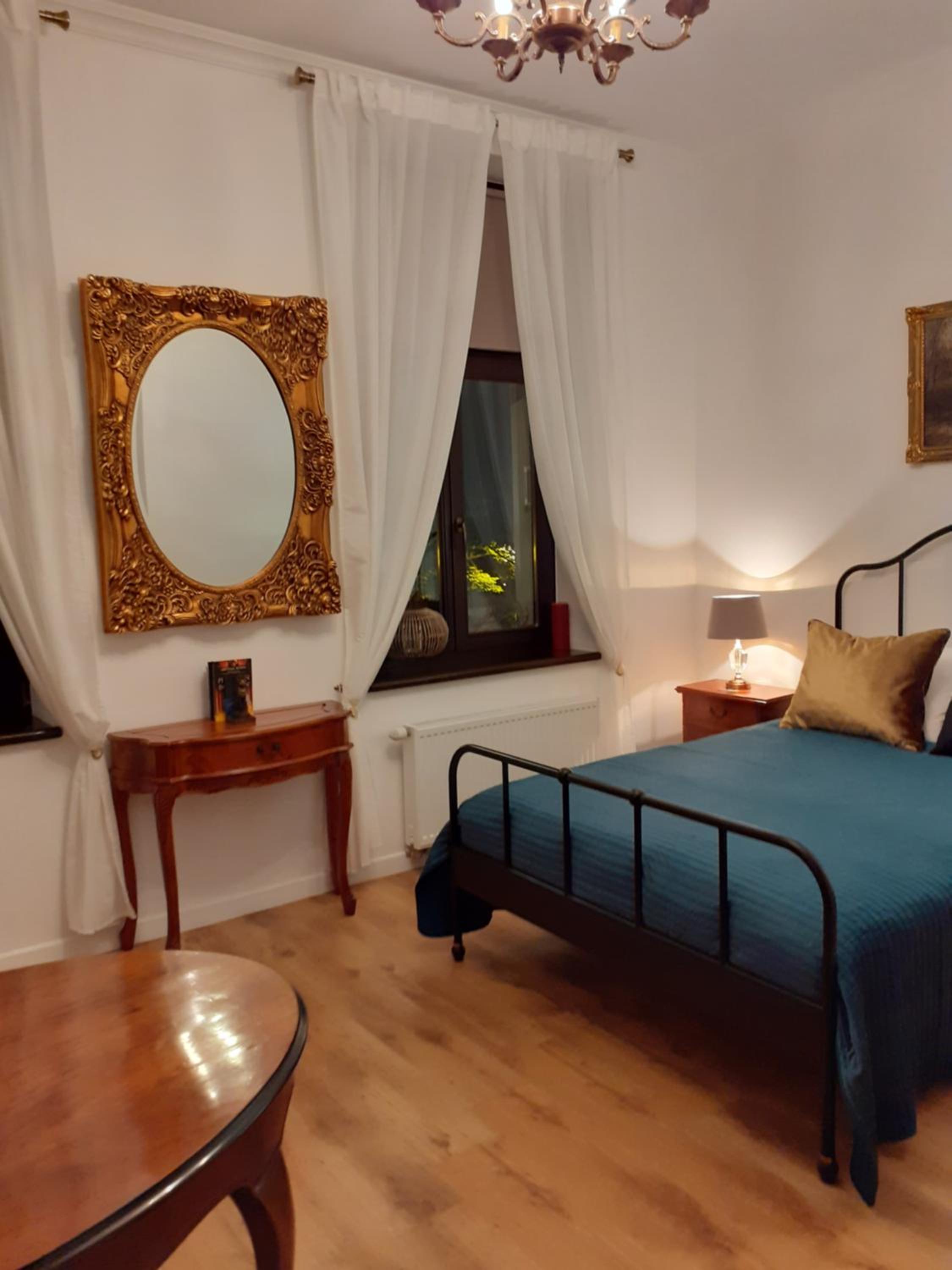Apartment lux gimnazjalna