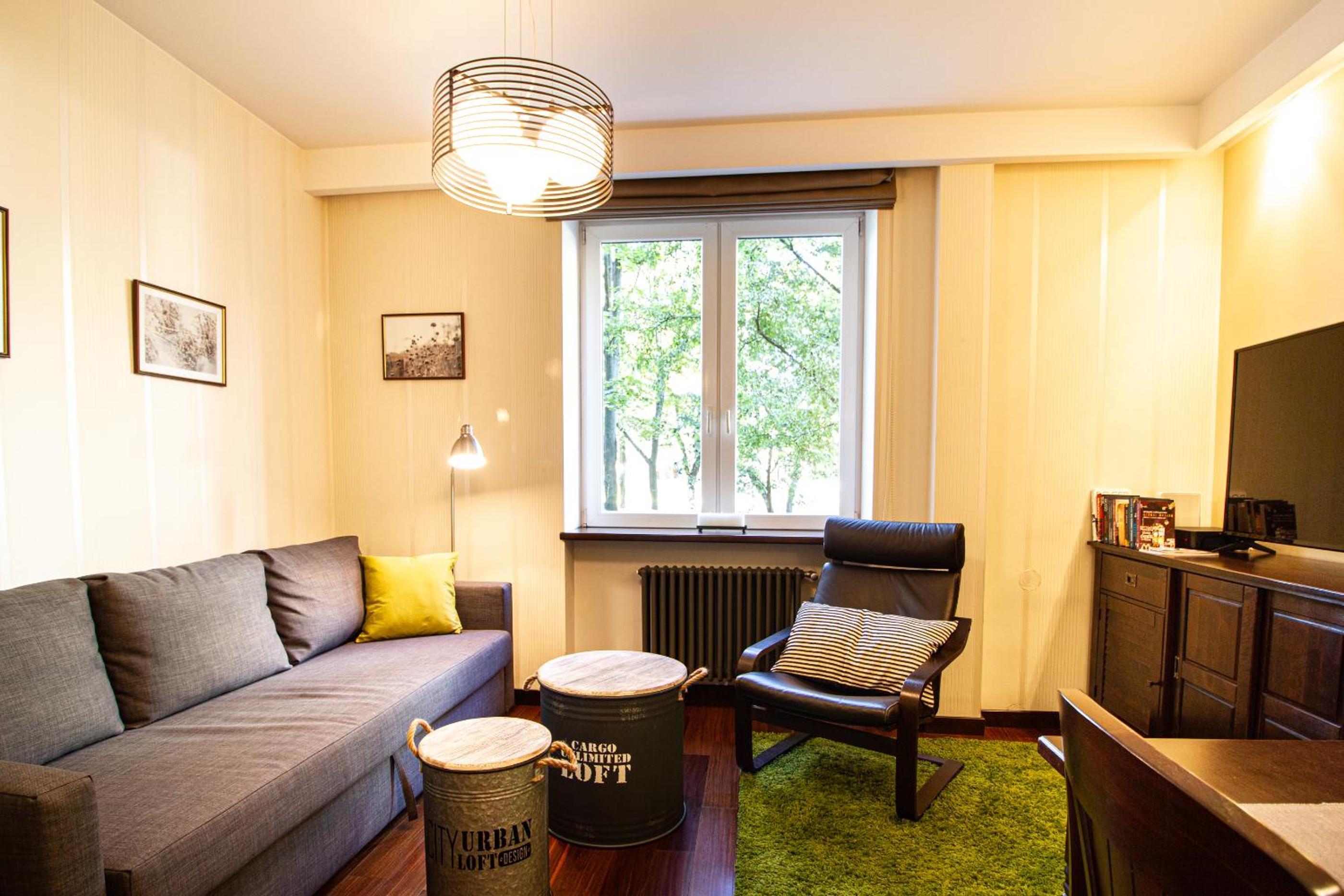 Plac Zbawiciela Elegant Apartment view 5