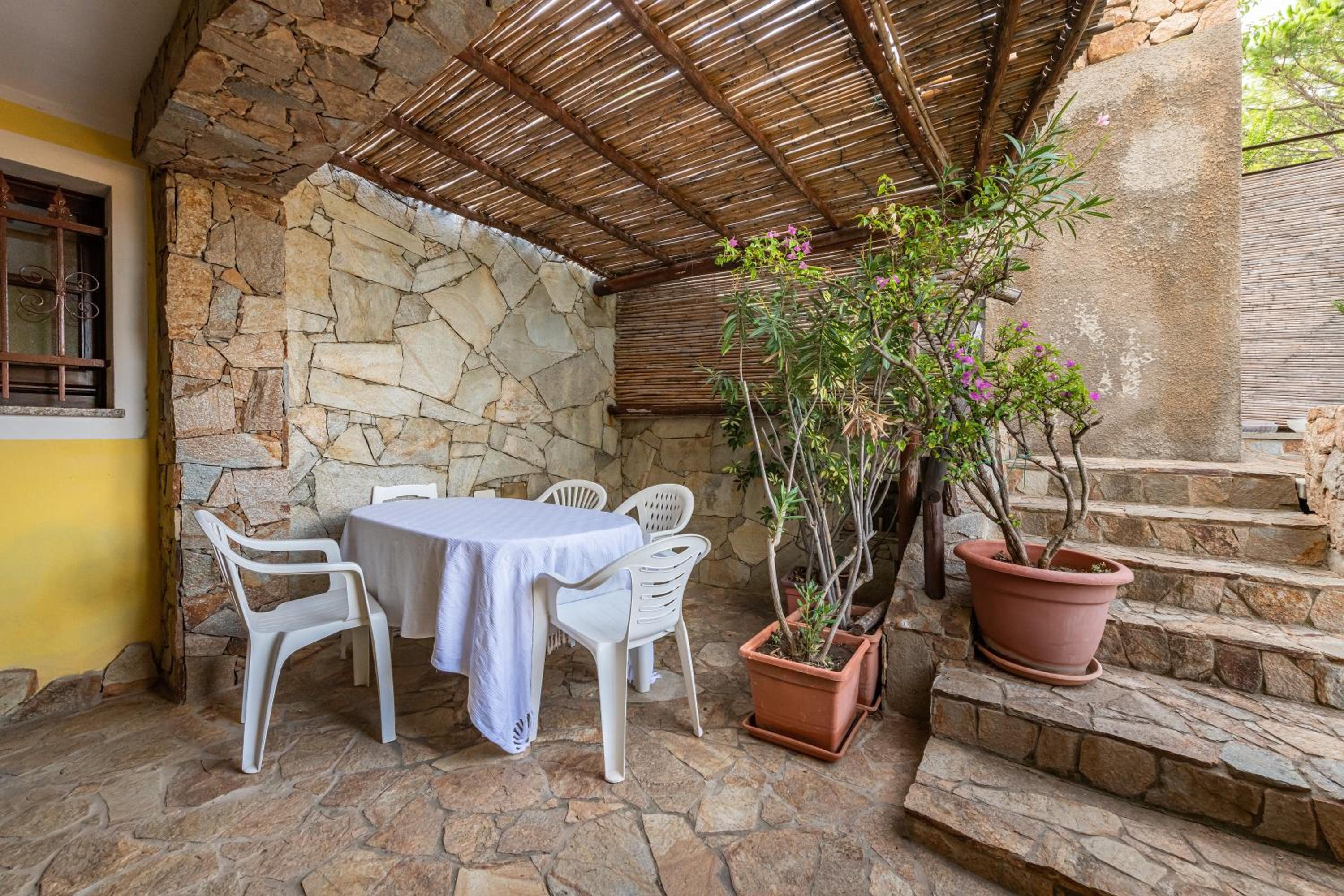 Villa Chia view 4