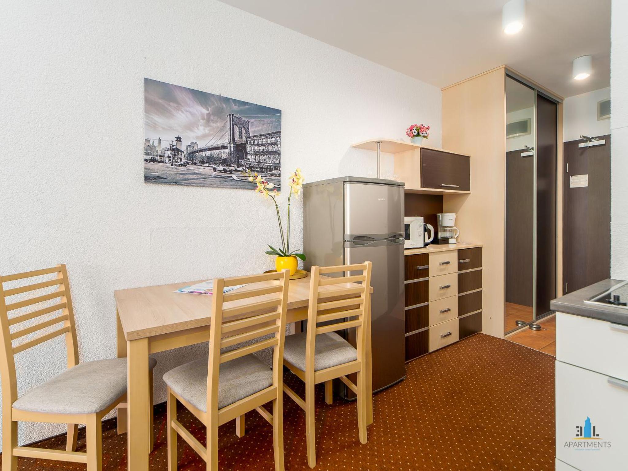 3L Apartments Diva
