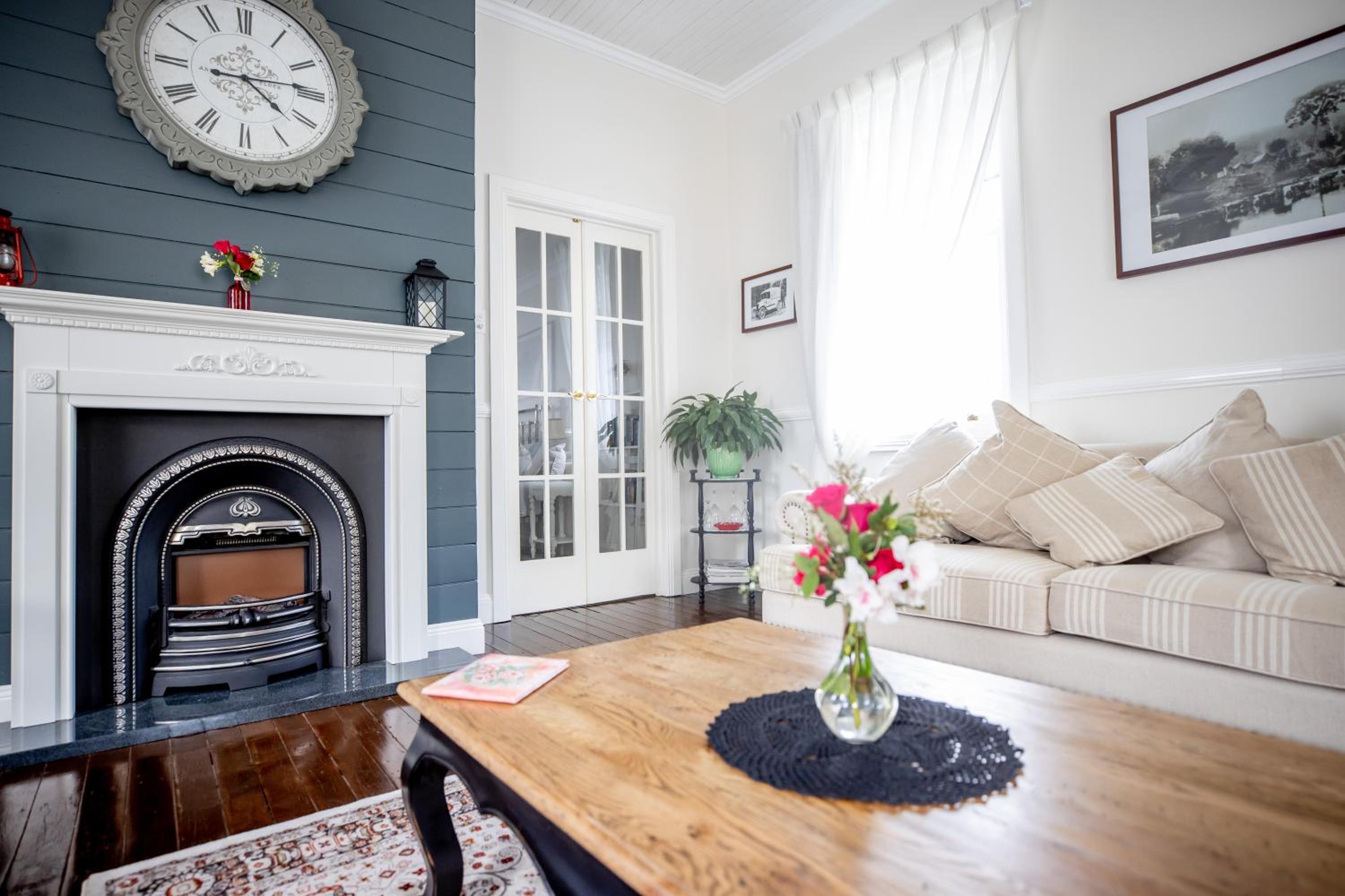 Canungra Cottages - Boutique Bed and Breakfast
