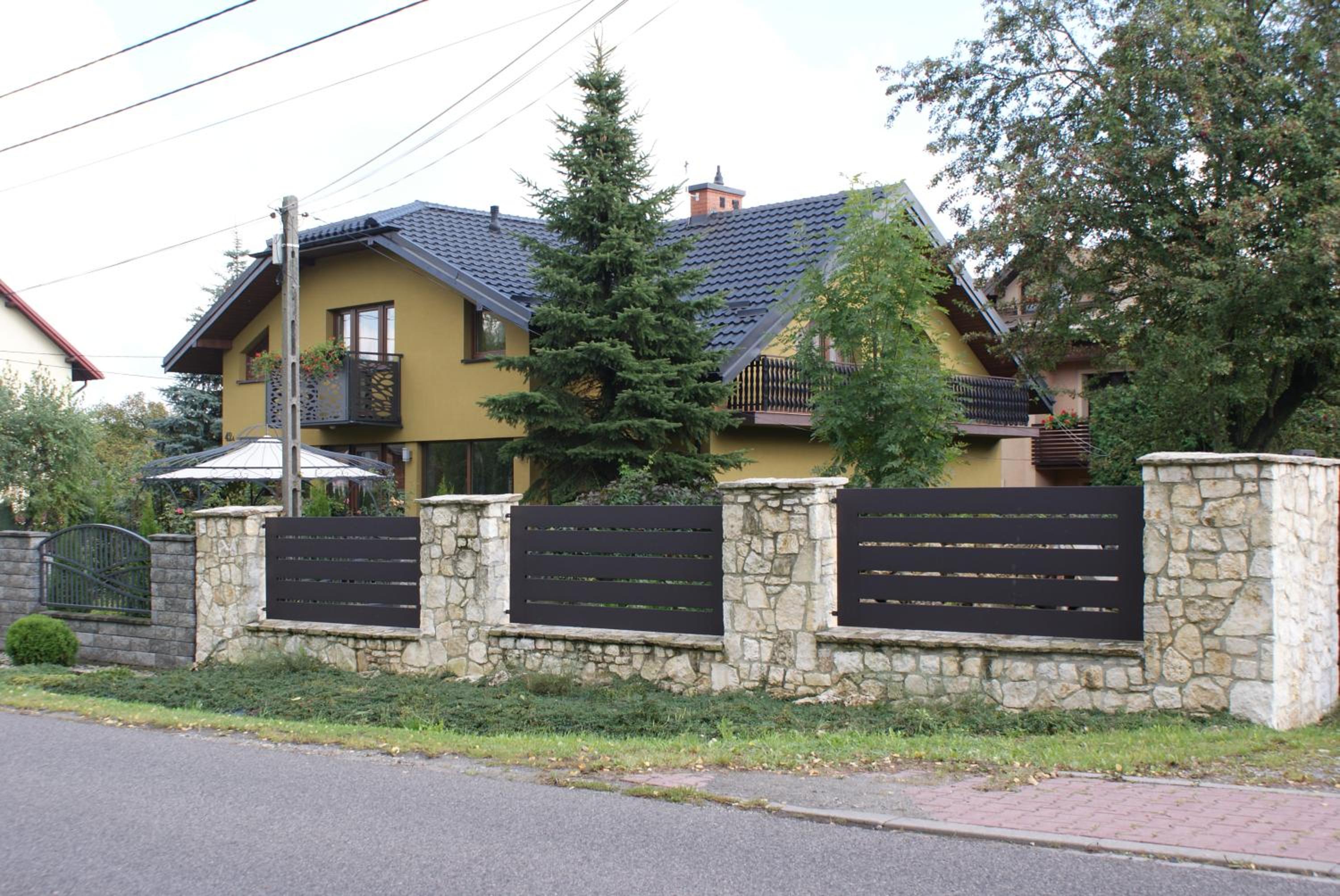 Photo 33