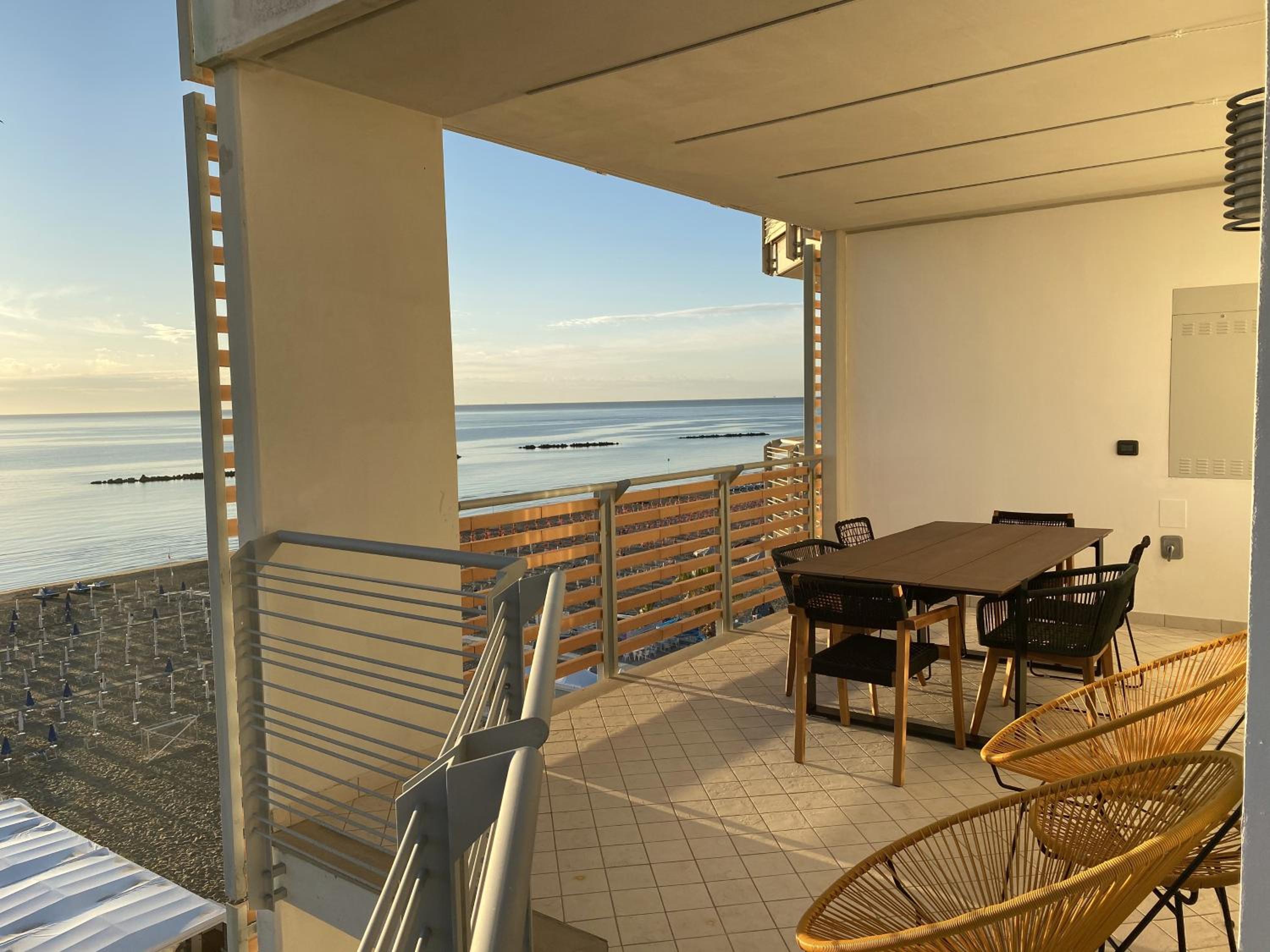 Appartamento con terrazza di 35 mq fronte mare-Wifi-Barbecue photo 5