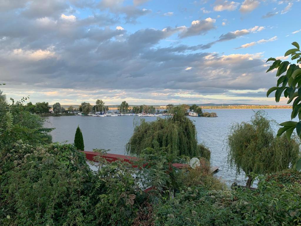 Apartmán u pláže s terasou view 3