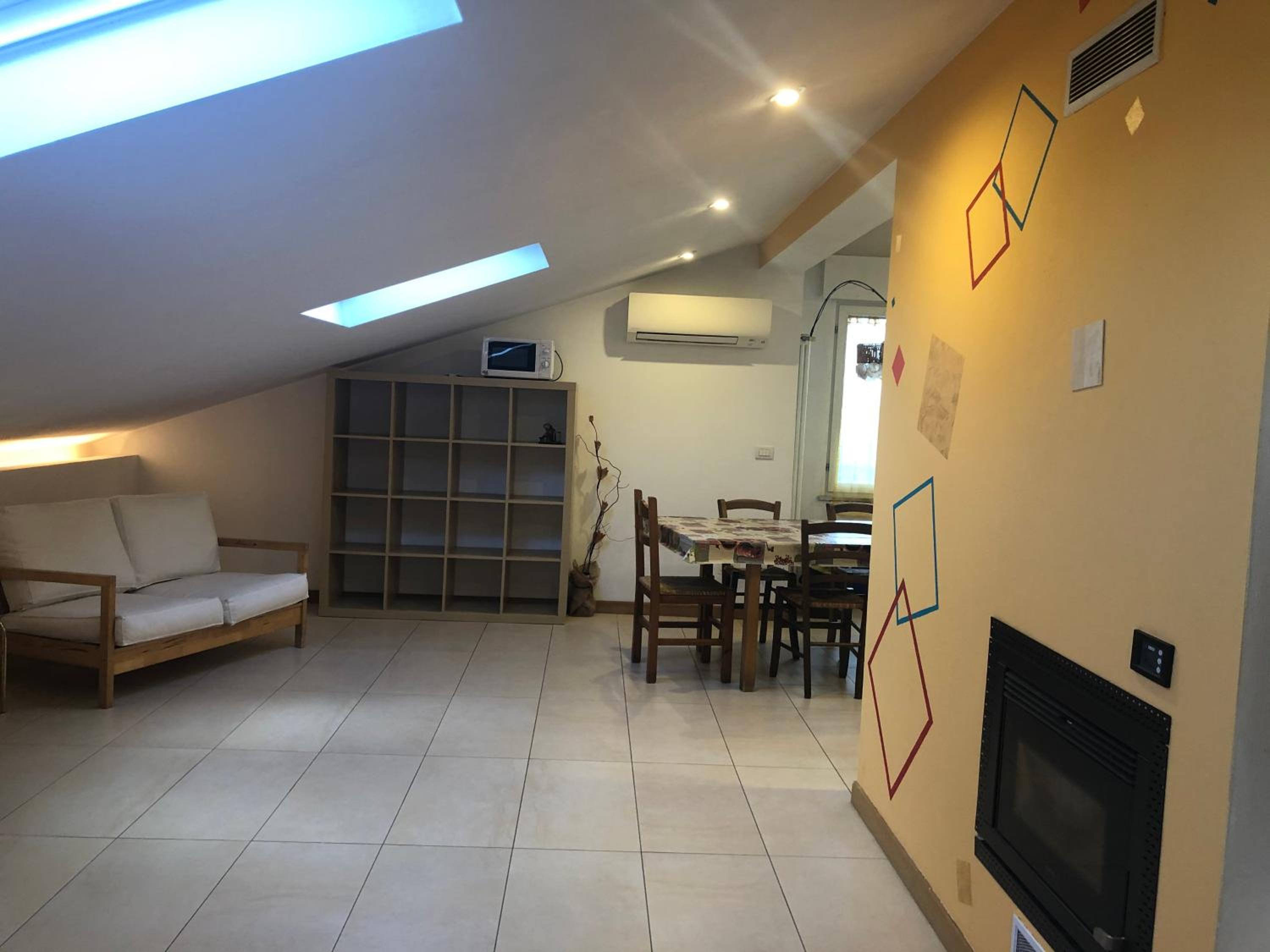 Appartamento mansardato photo 2