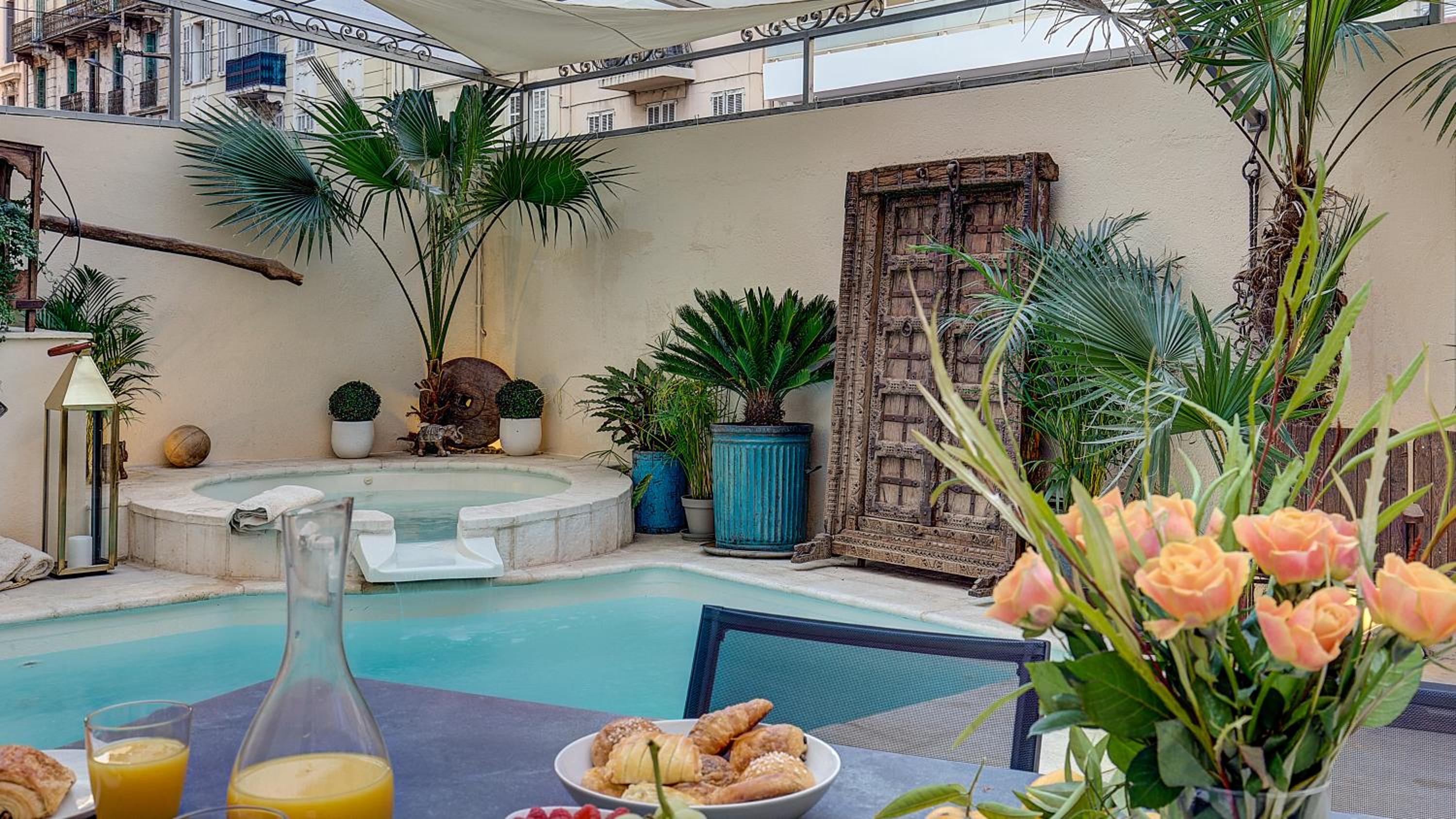 Cocoon in Cannes ***** photo 2