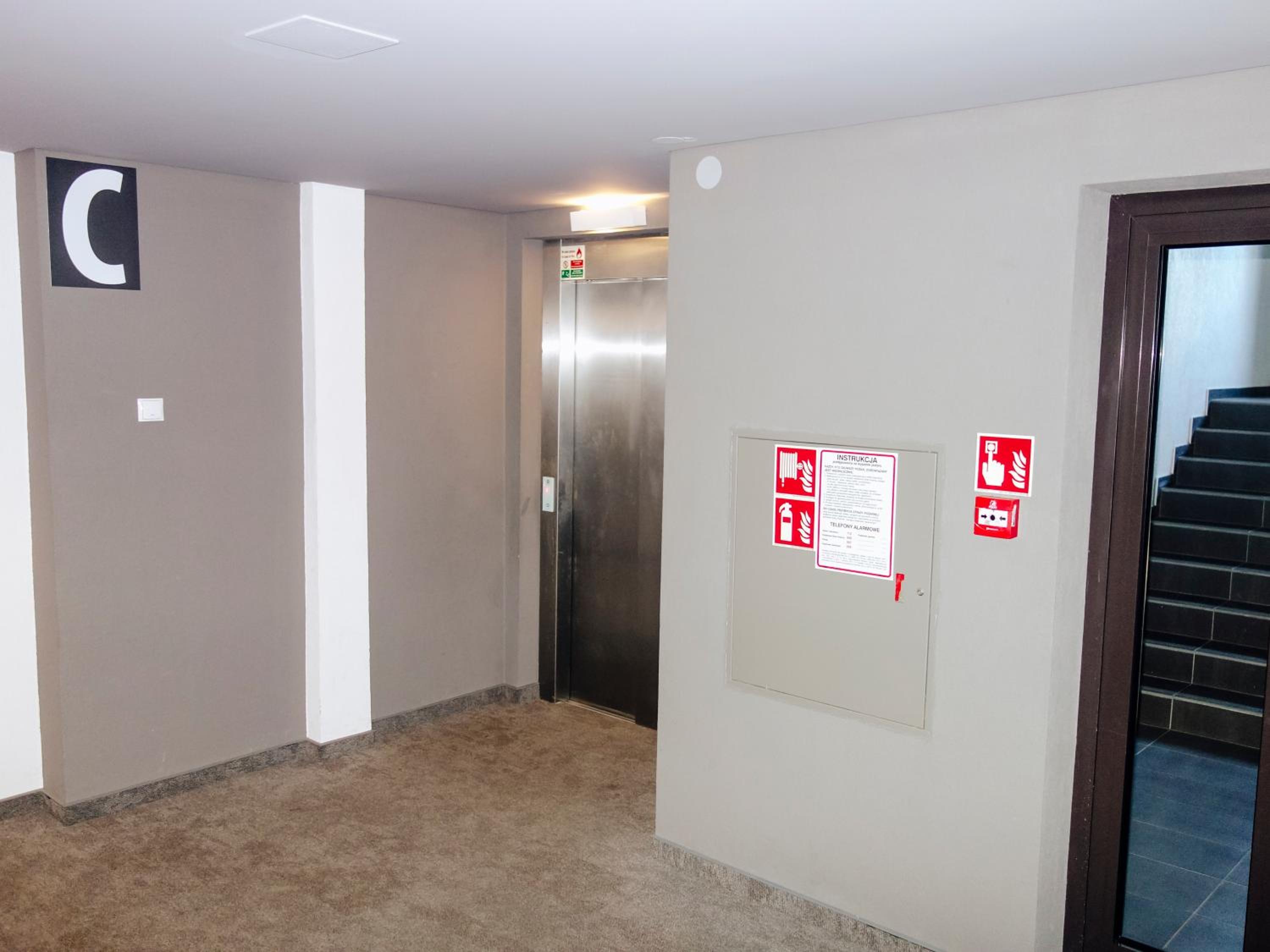 Photo 47