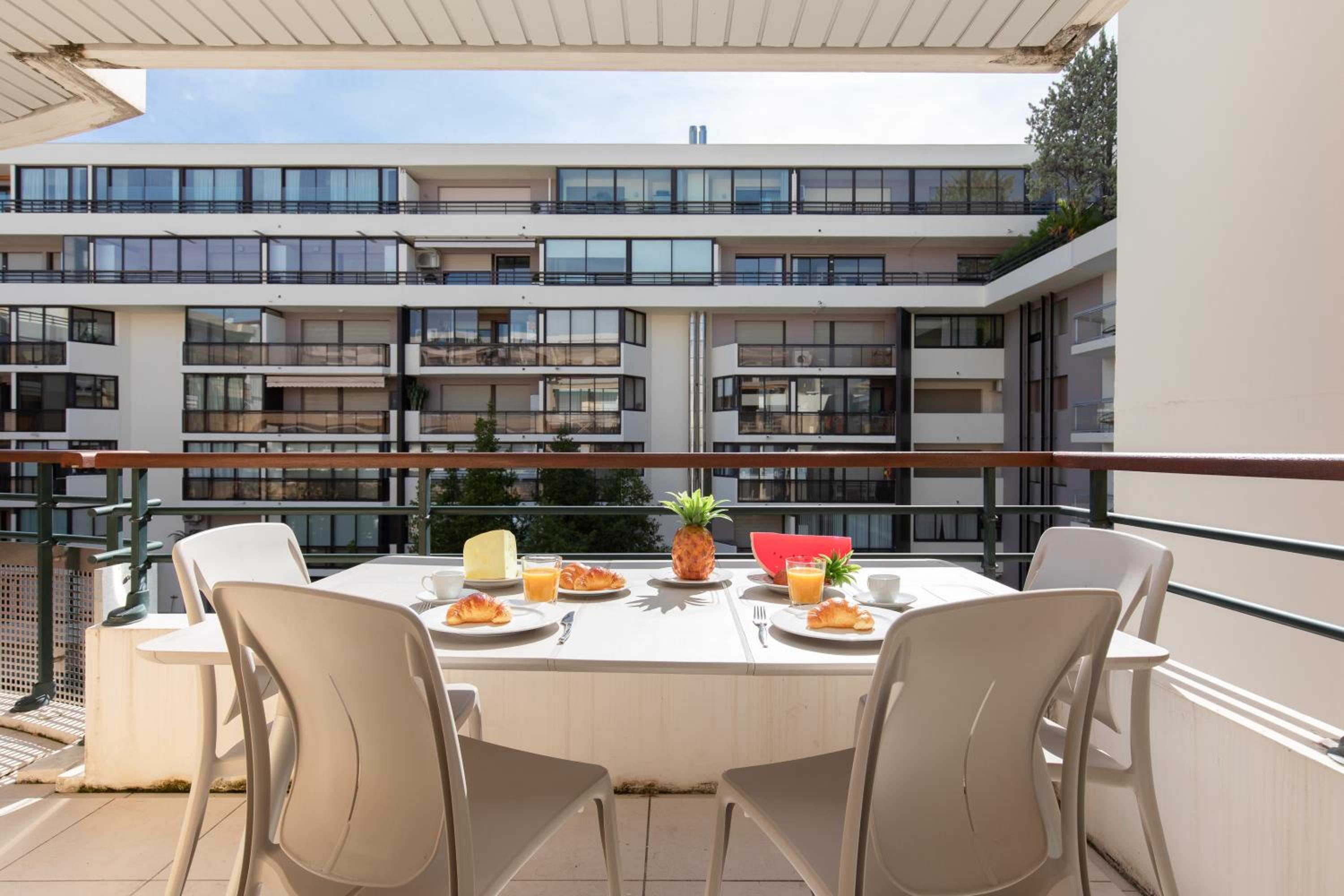 Pavillon Riviera YourHostHelper