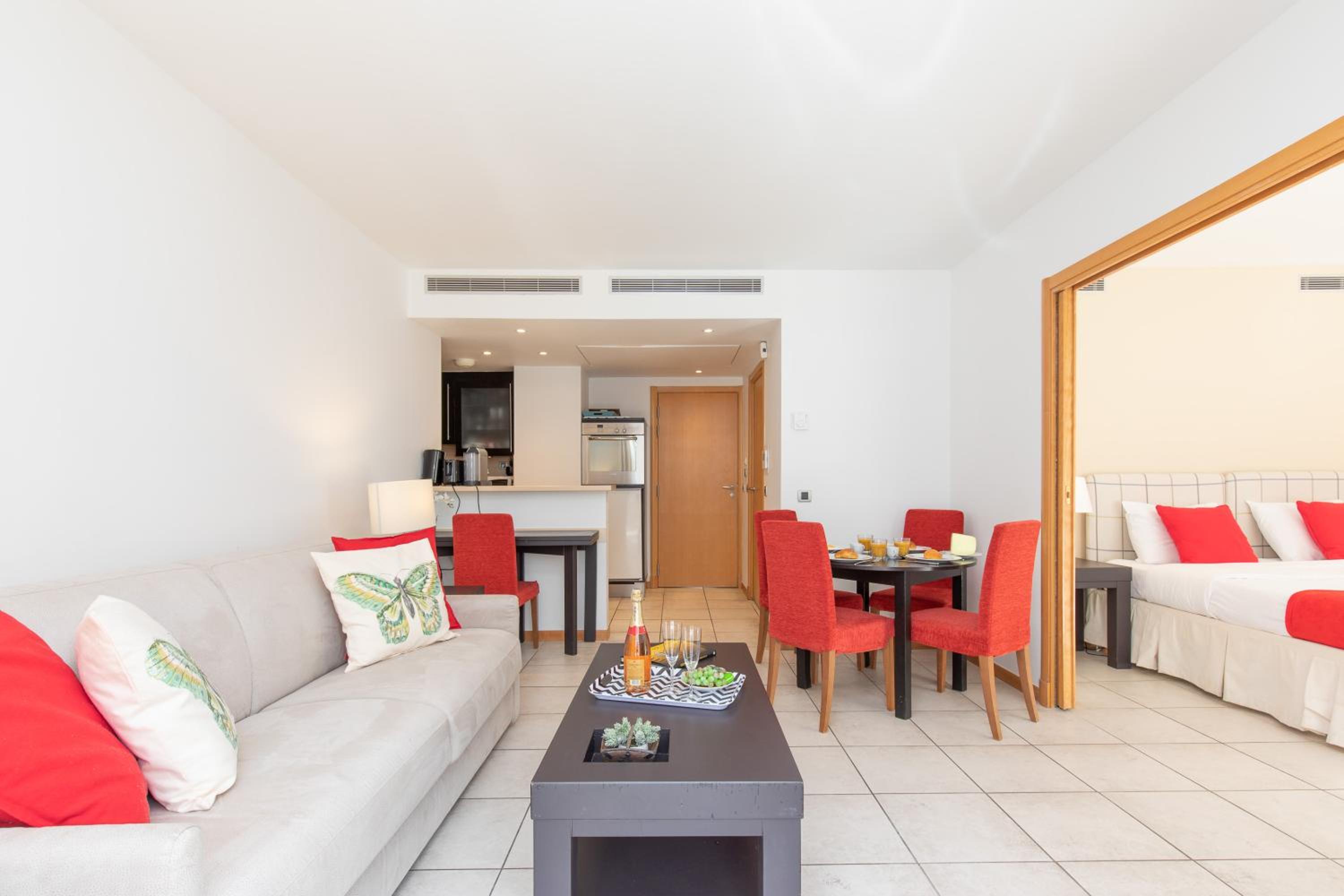Pavillon Riviera YourHostHelper