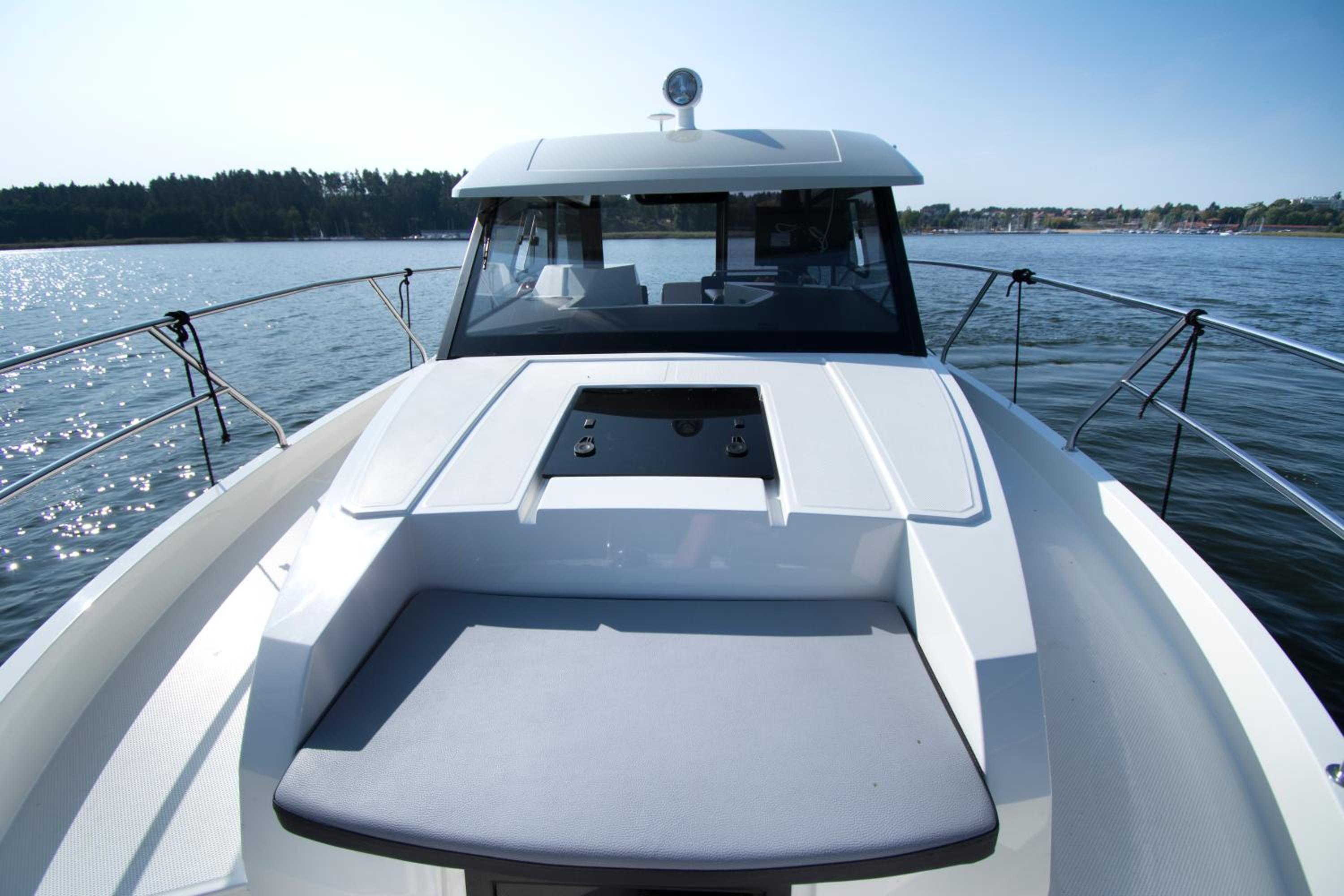 Jacht motorowy Balt Tytan 918 - 2 kabinowy plus SAUNA view 2
