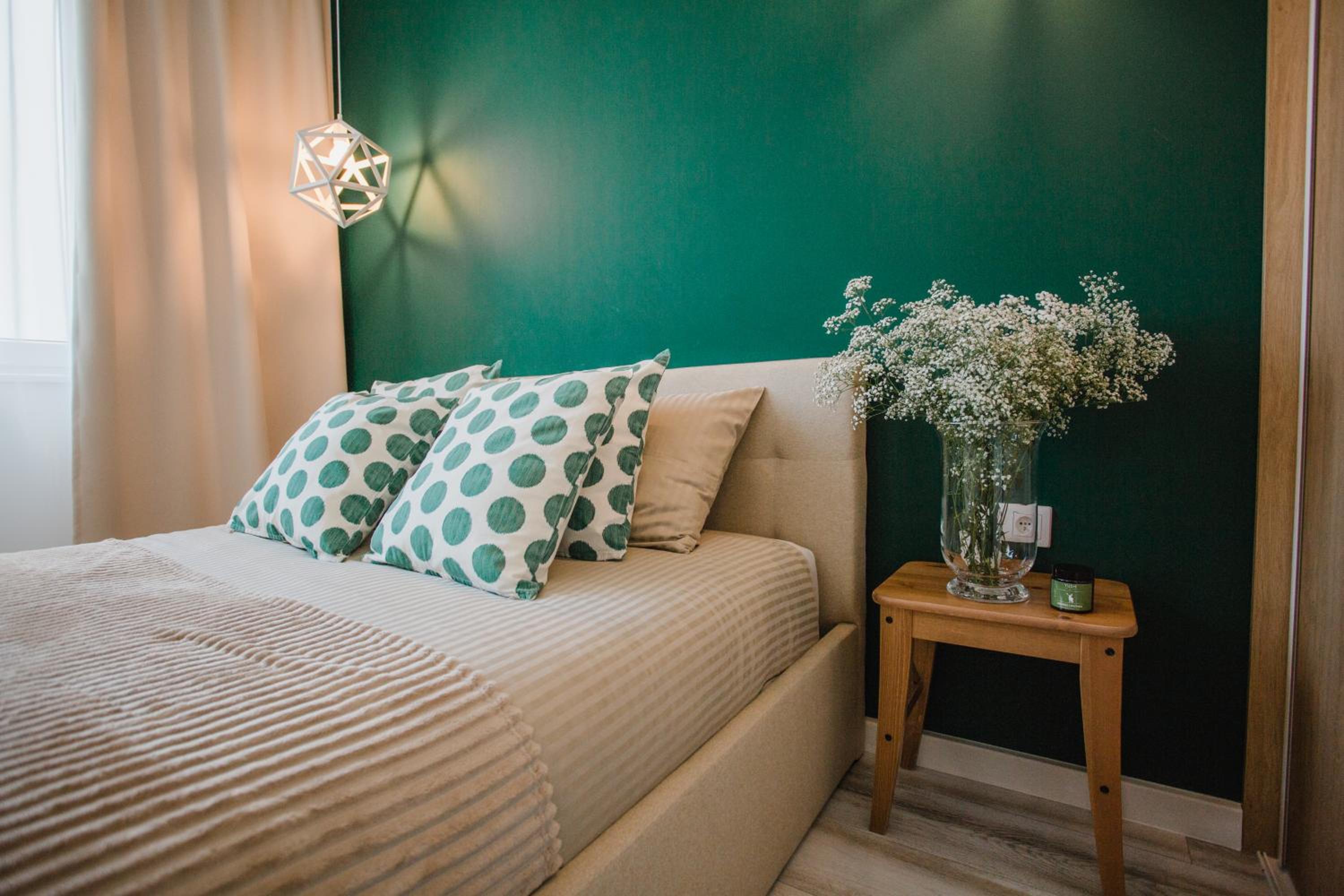 W&K Apartments - Green Suite view 4