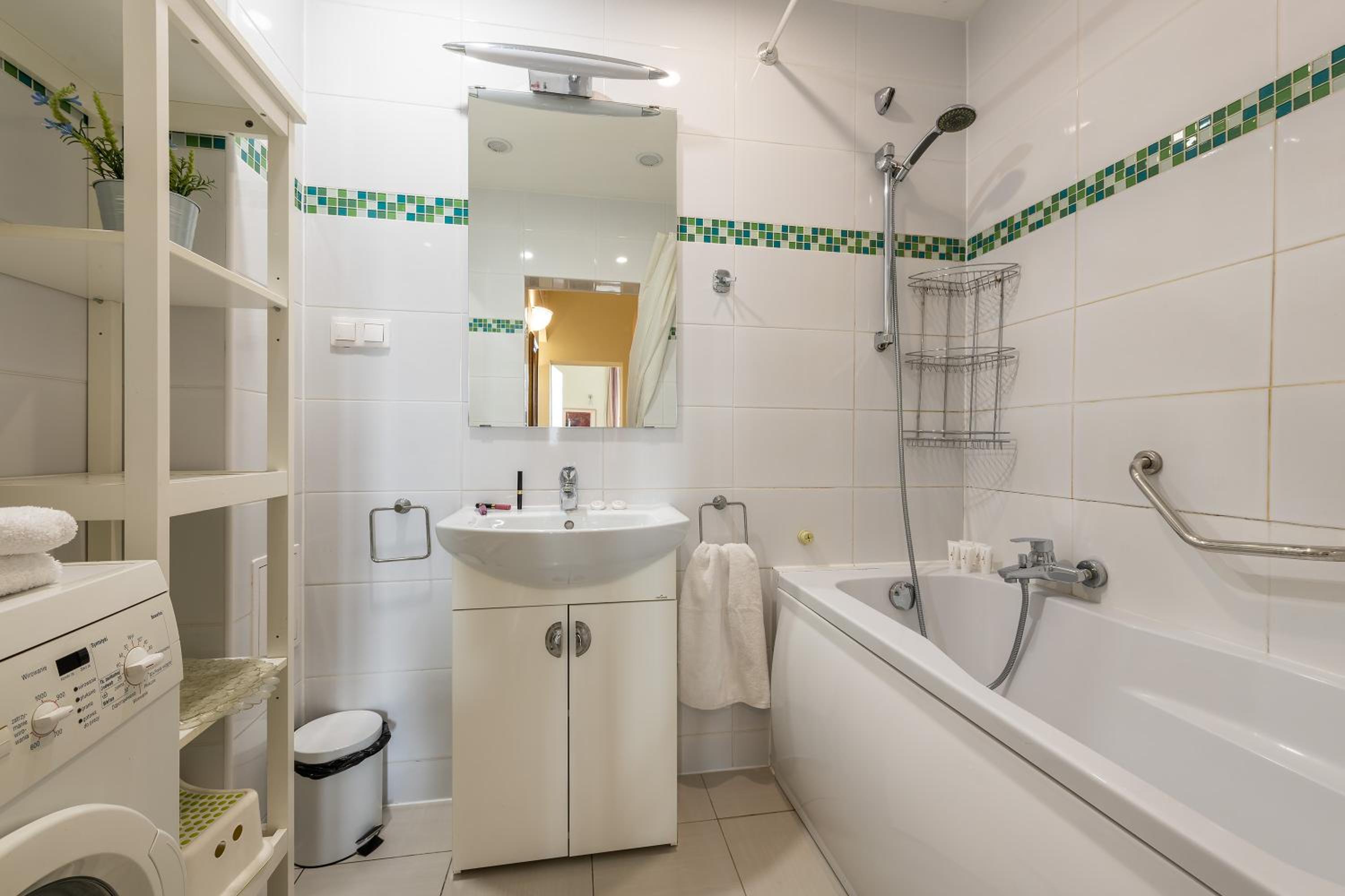 Two bedroom apartment for 6 people view 4