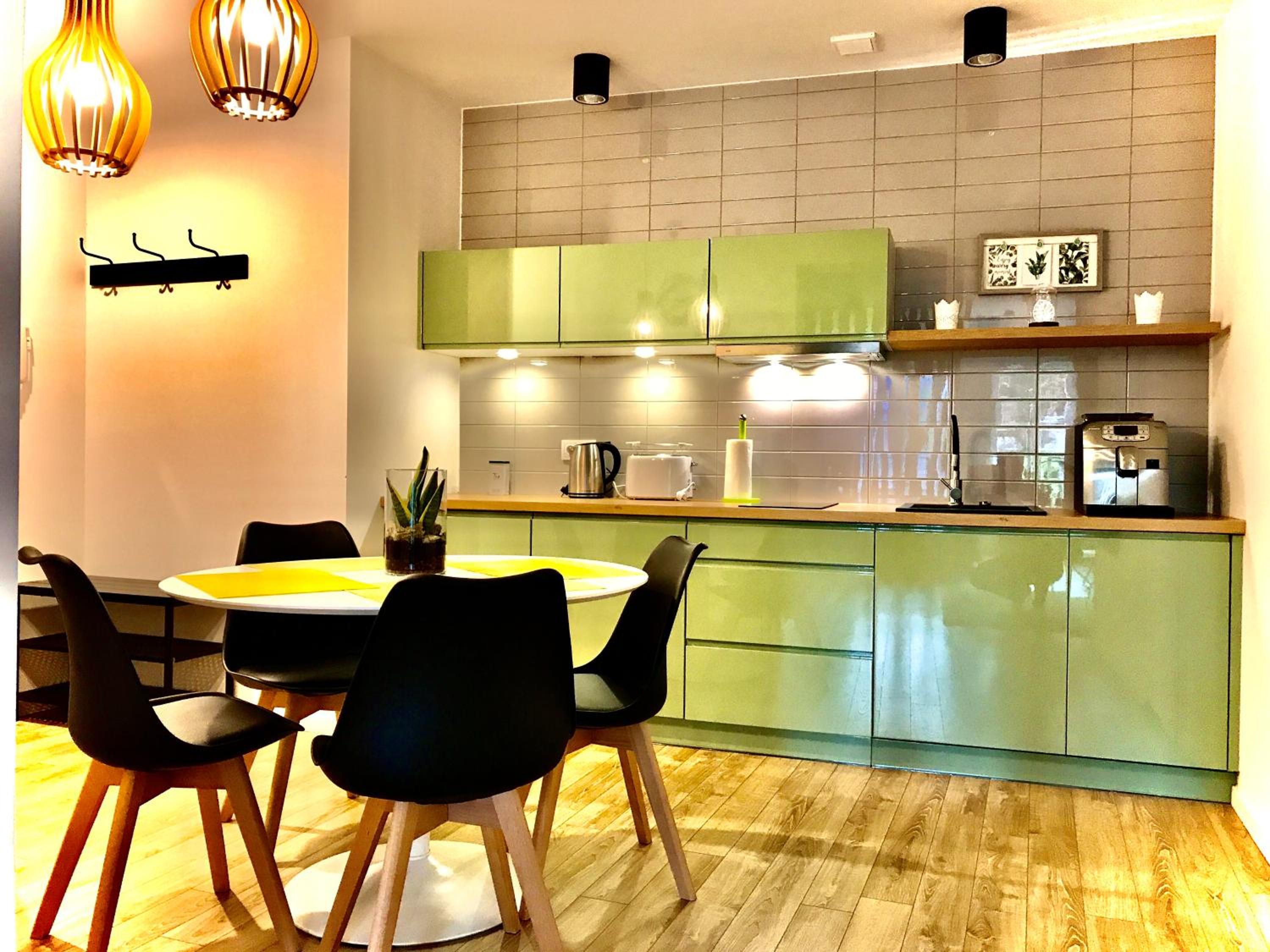 Apartment "Green Wall"