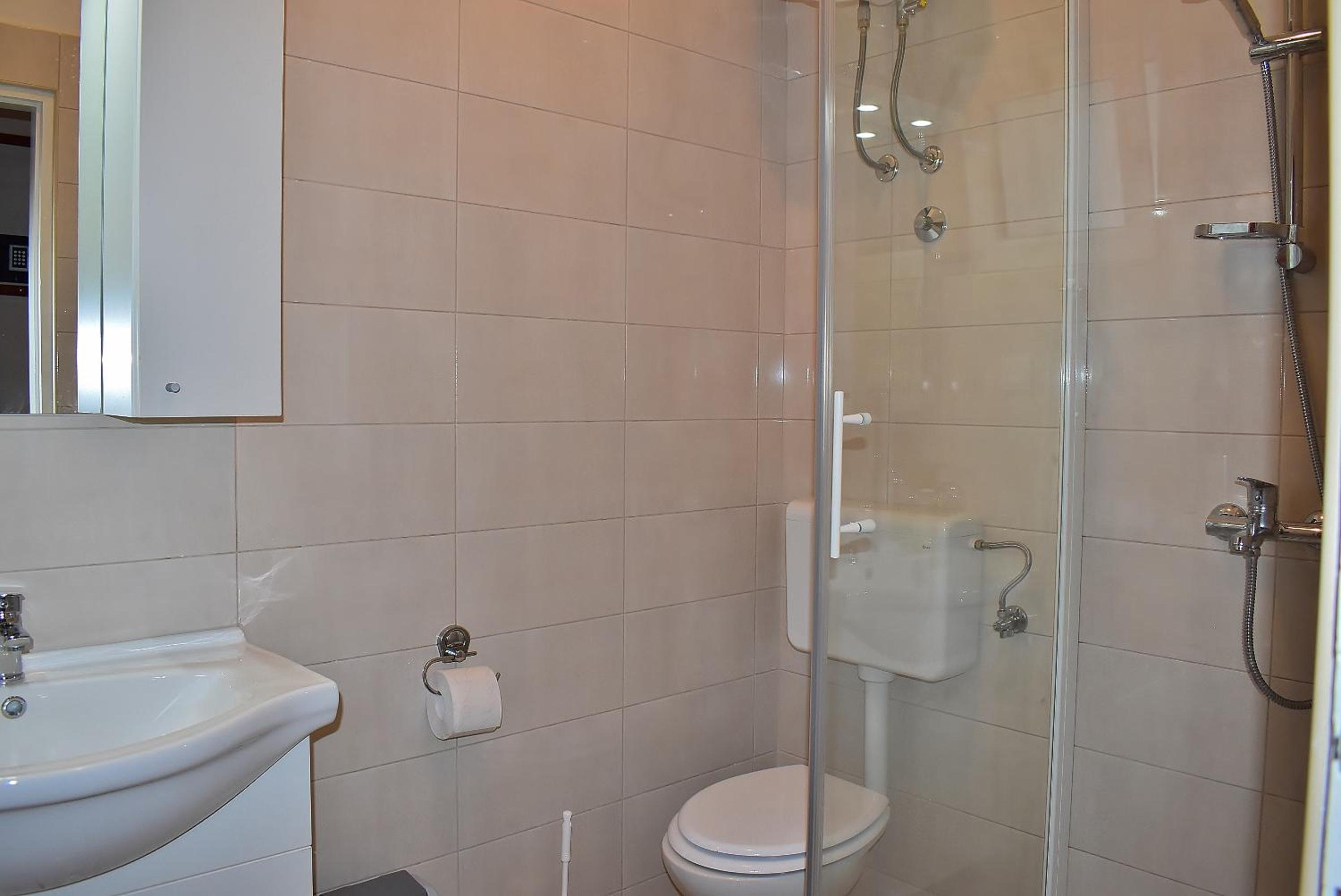 Feniks Apartmani Lopar view 3