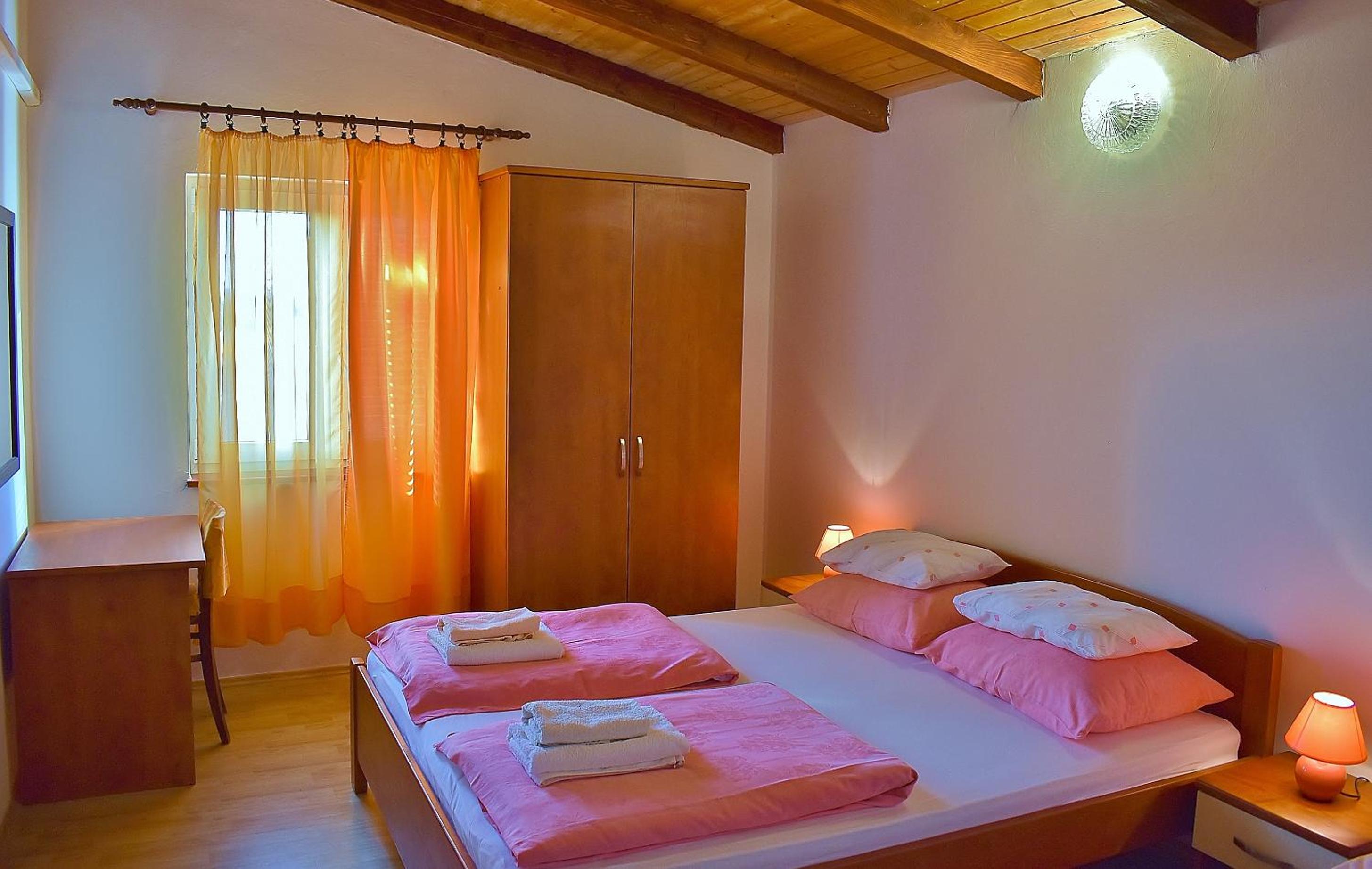 Feniks Apartmani Lopar view 4