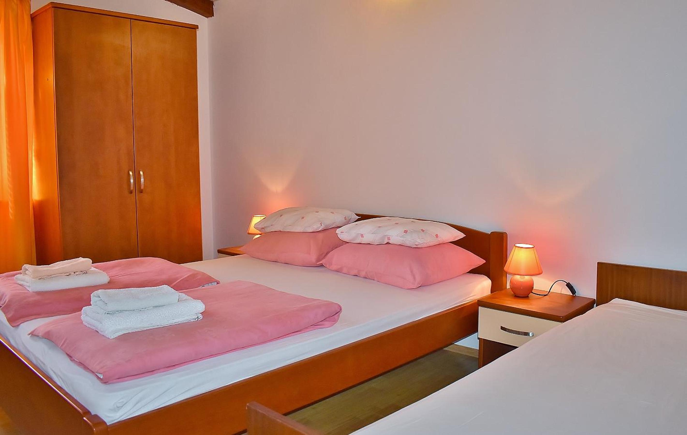 Feniks Apartmani Lopar view 5