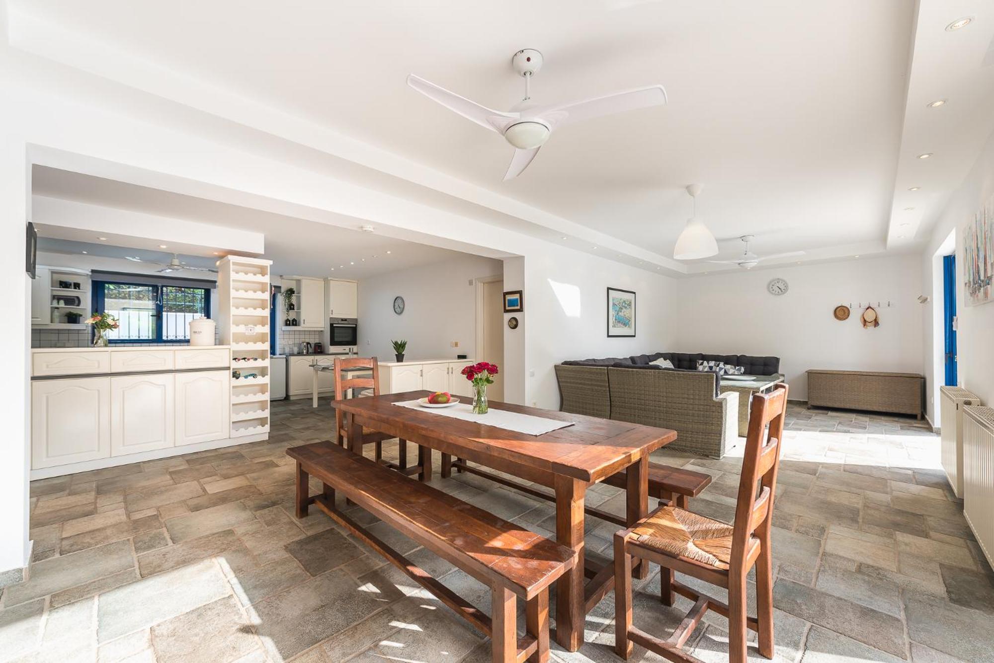 Summer Villa Pasiphae Private Pool - BBQ - Beach 2min view 2