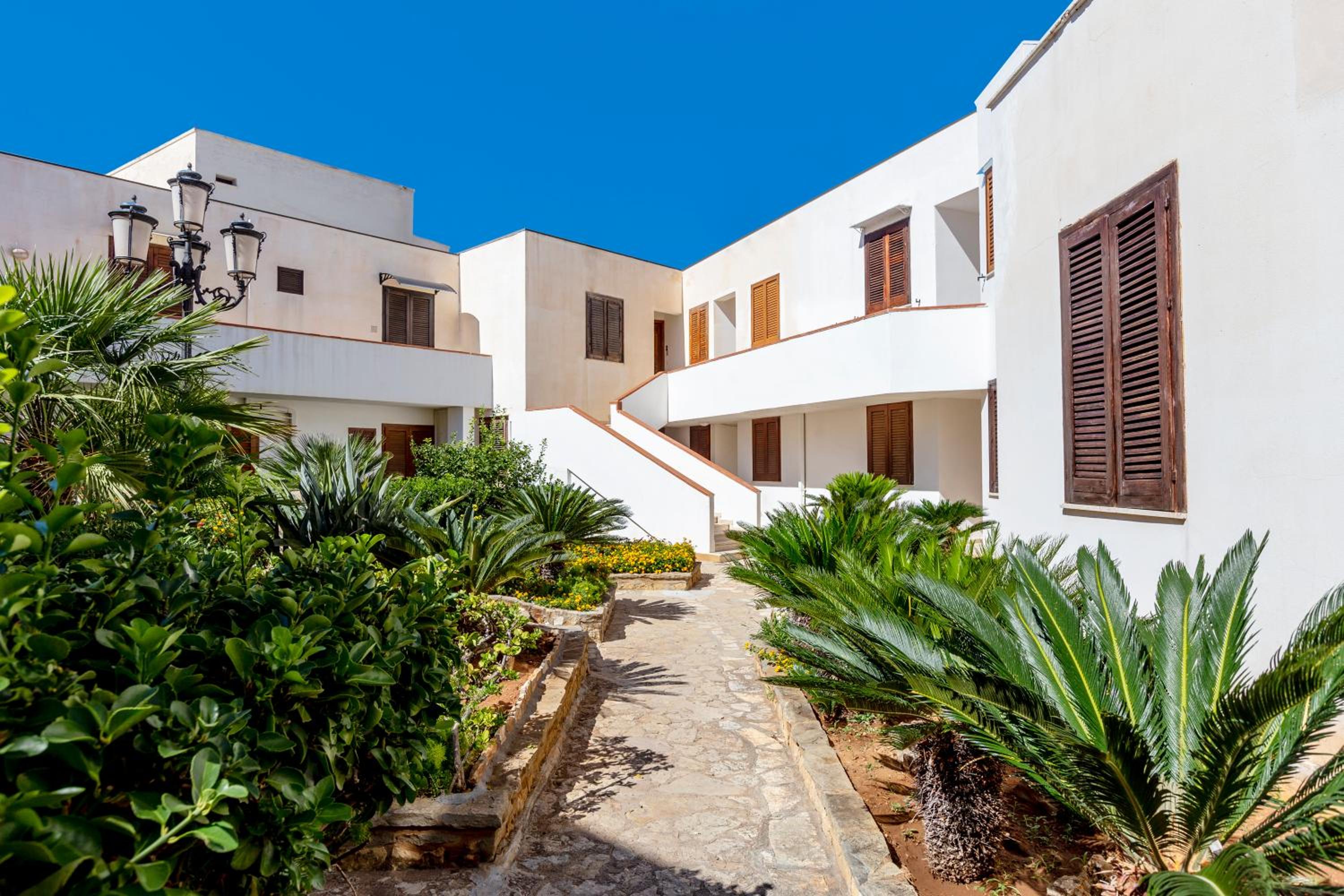 Conturana Residence view 3