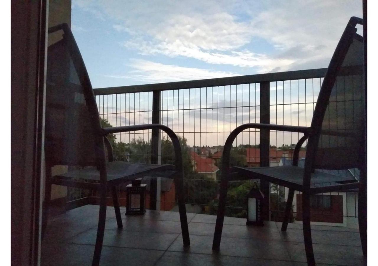 Sunny Penthouse with roof gardens overlooking the Warsaw Palace of Culture view 5