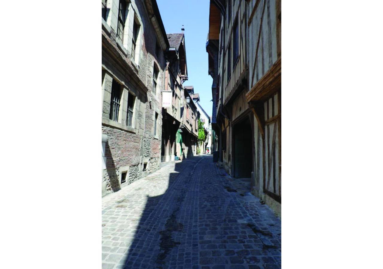 Photo 17