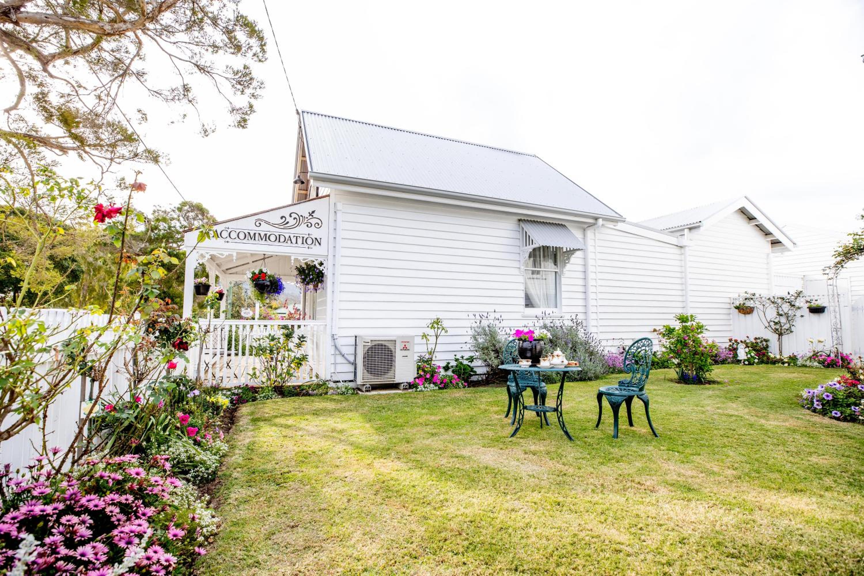 Canungra Cottages - Boutique Bed and Breakfast