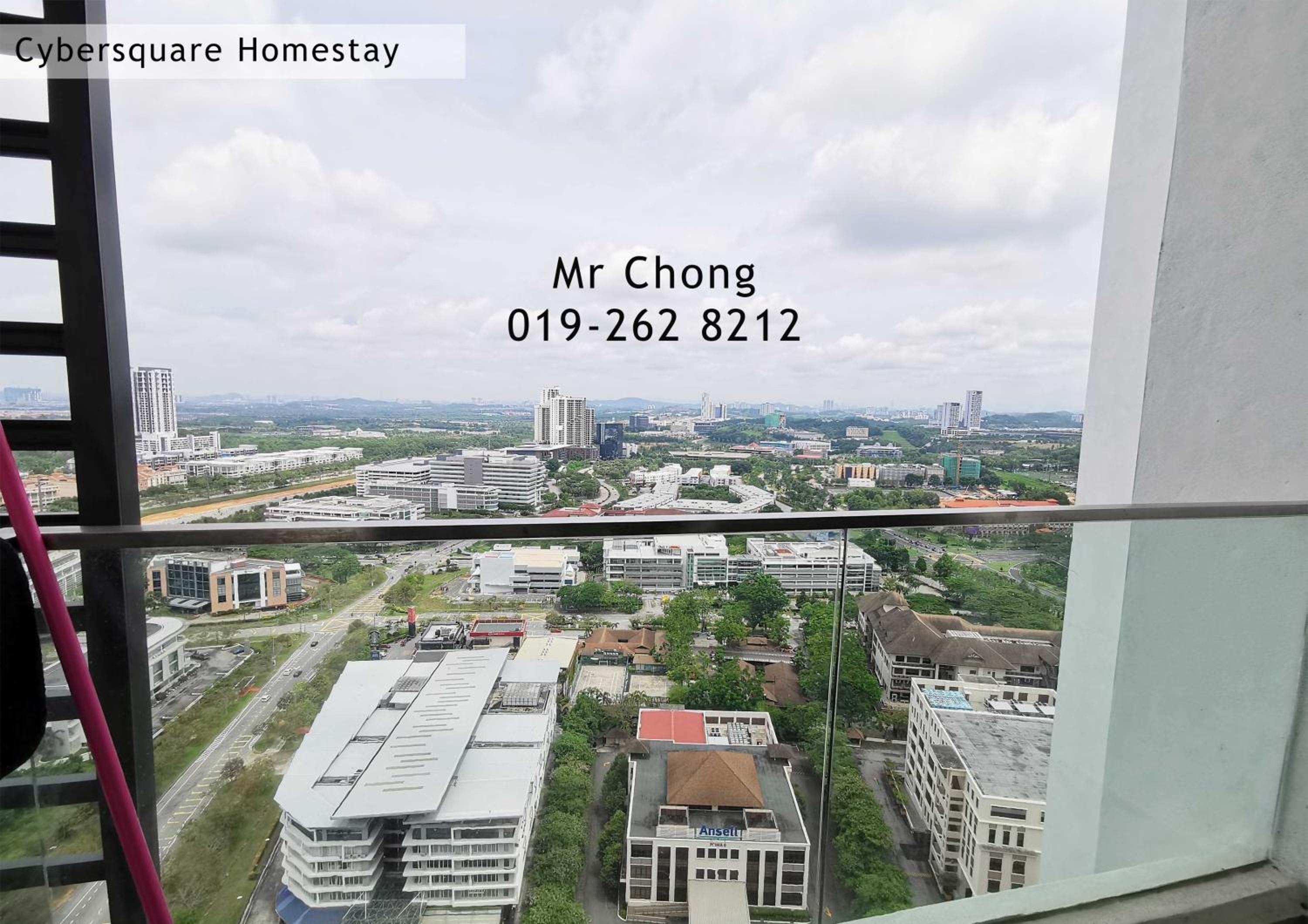 Cybersqaure Studio Suites with Netfilx @10 min walking distance to McD photo 5