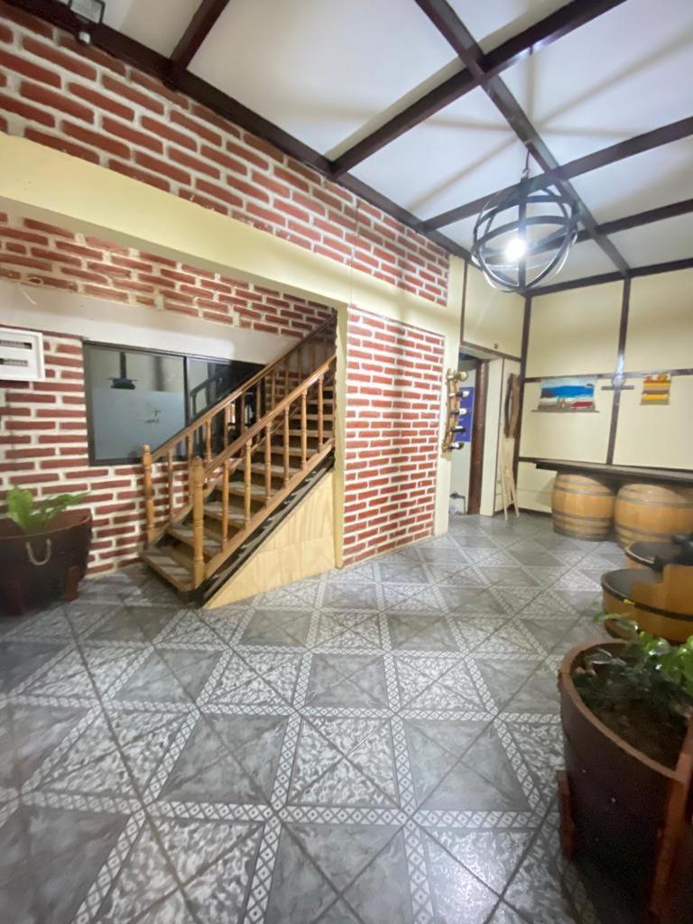 Hostal Traveland view 2