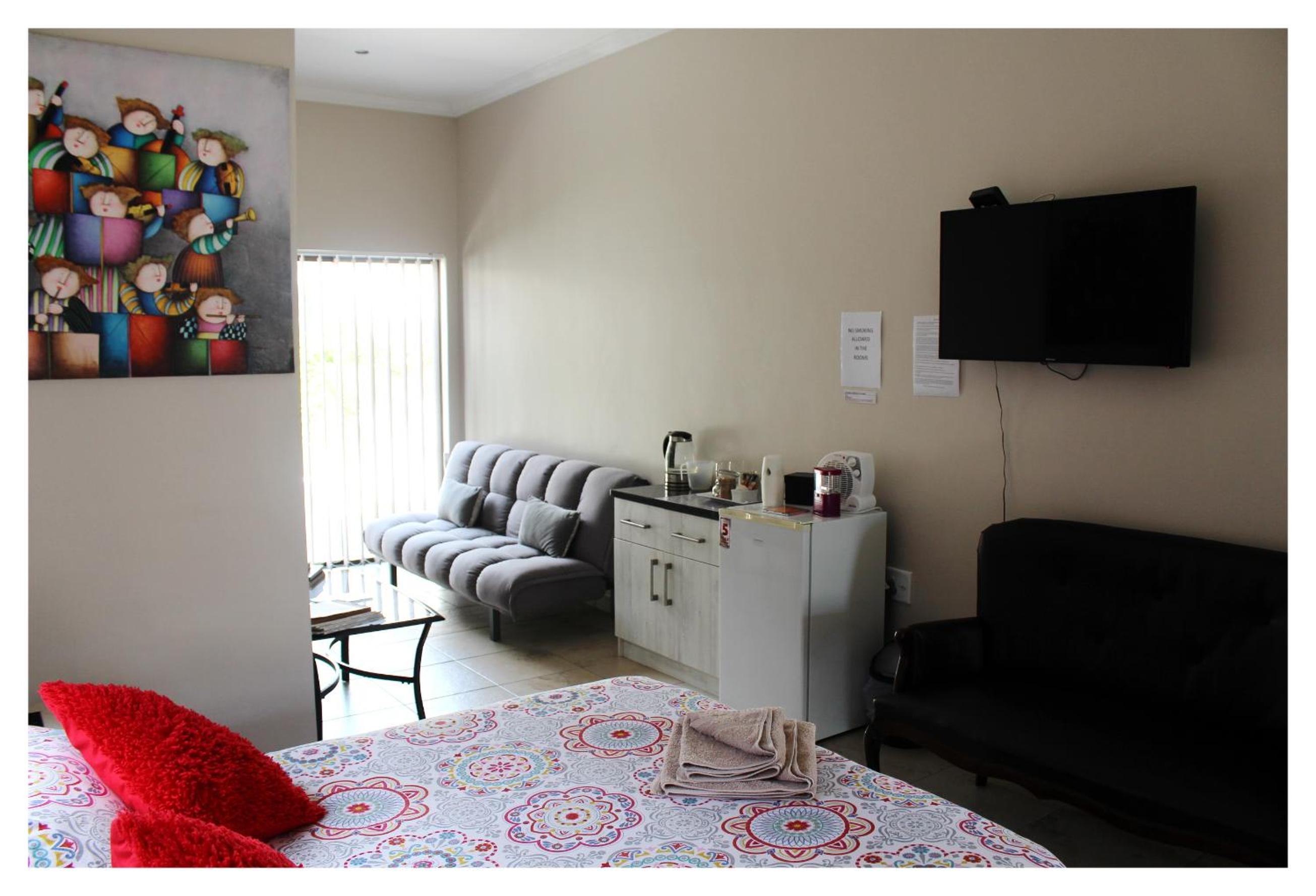 LivingAtLarge Guest House