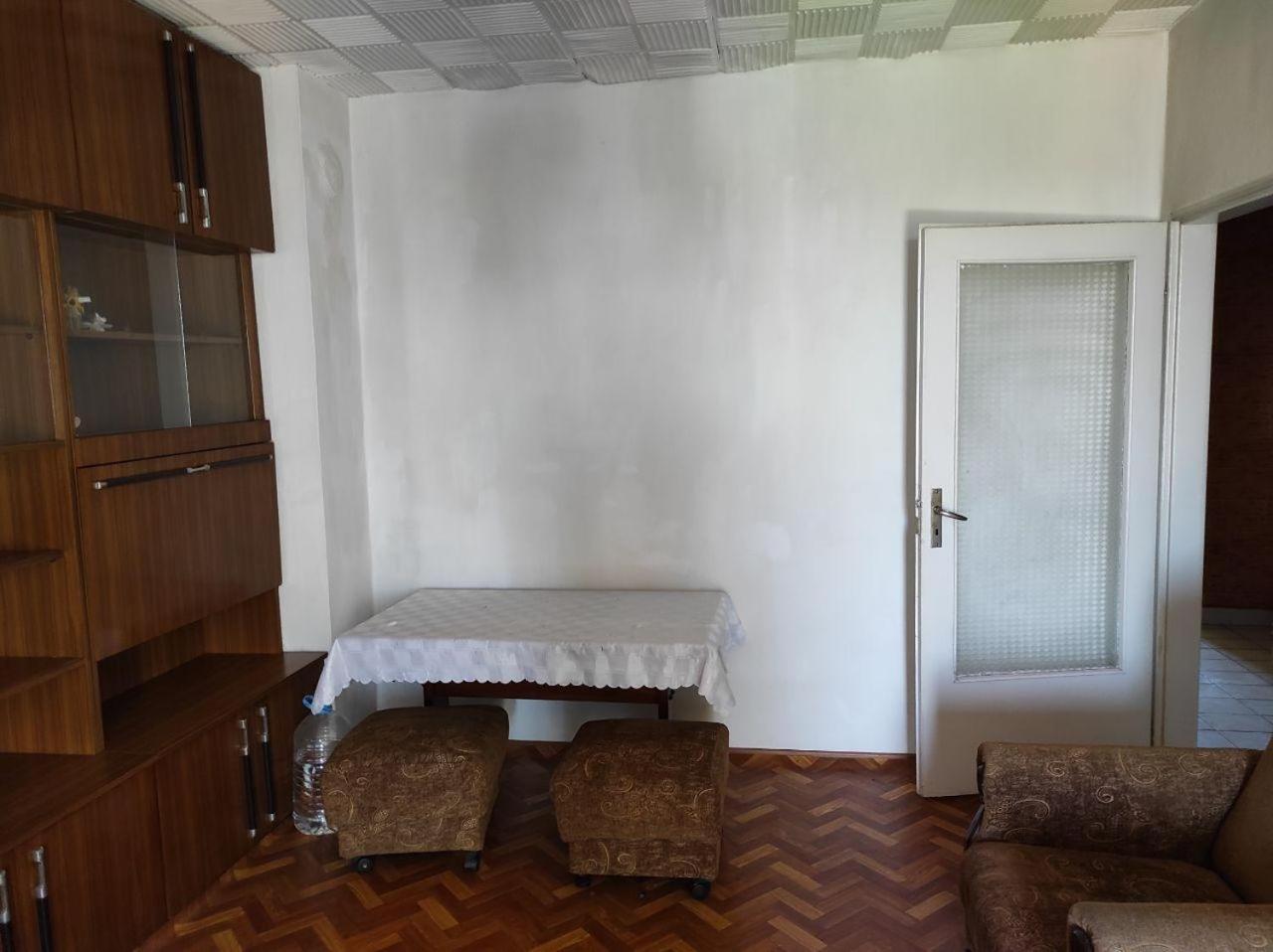 Apartment Next to the Center NO TV NO WIFI
