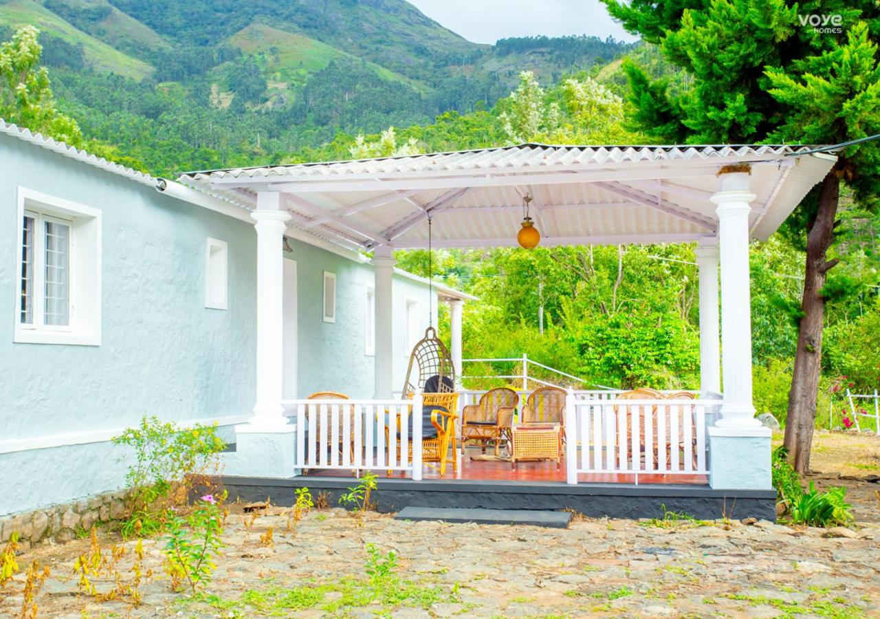 outdoor BBQ area