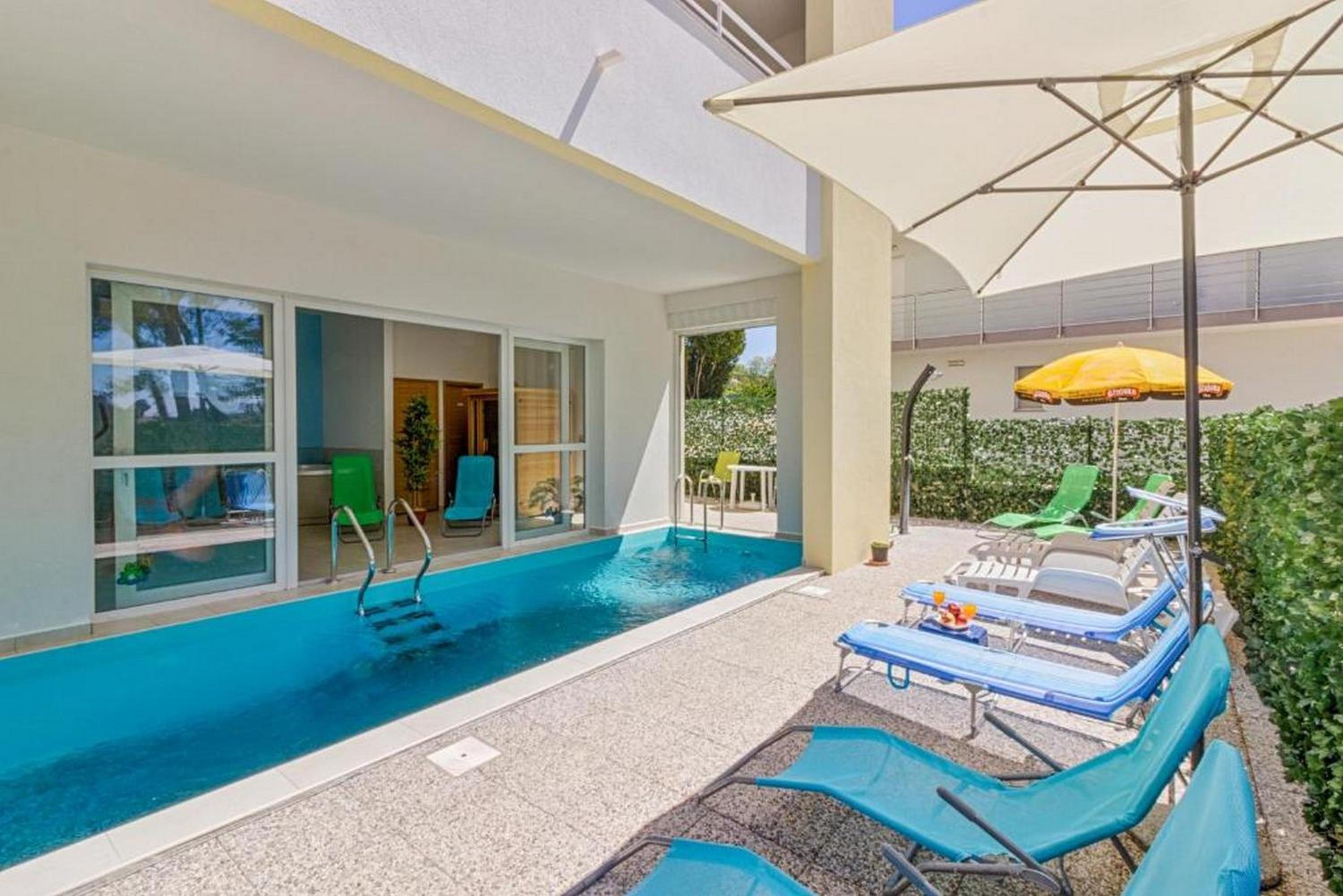 Apartments Villa Ema
