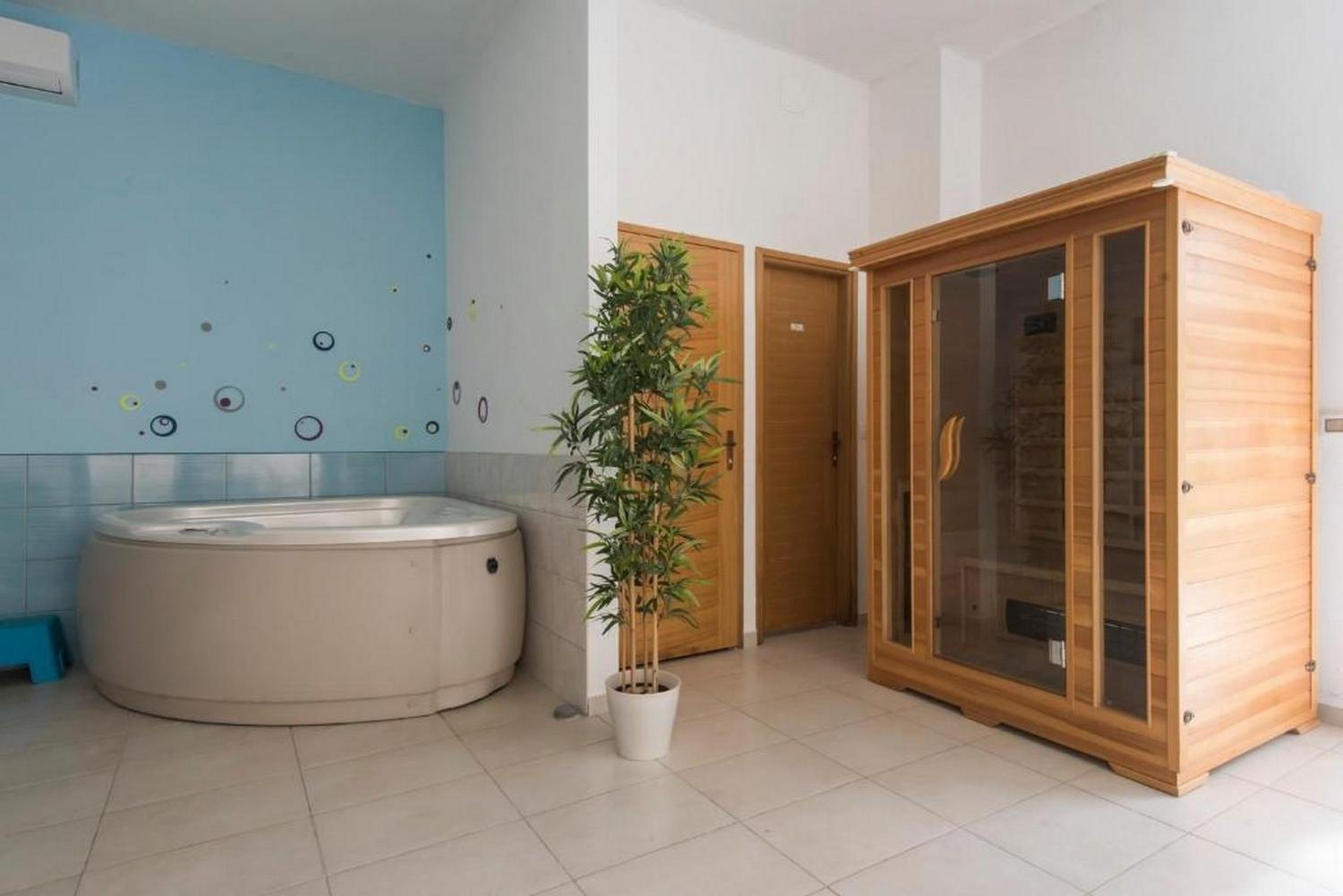 Apartments Villa Ema