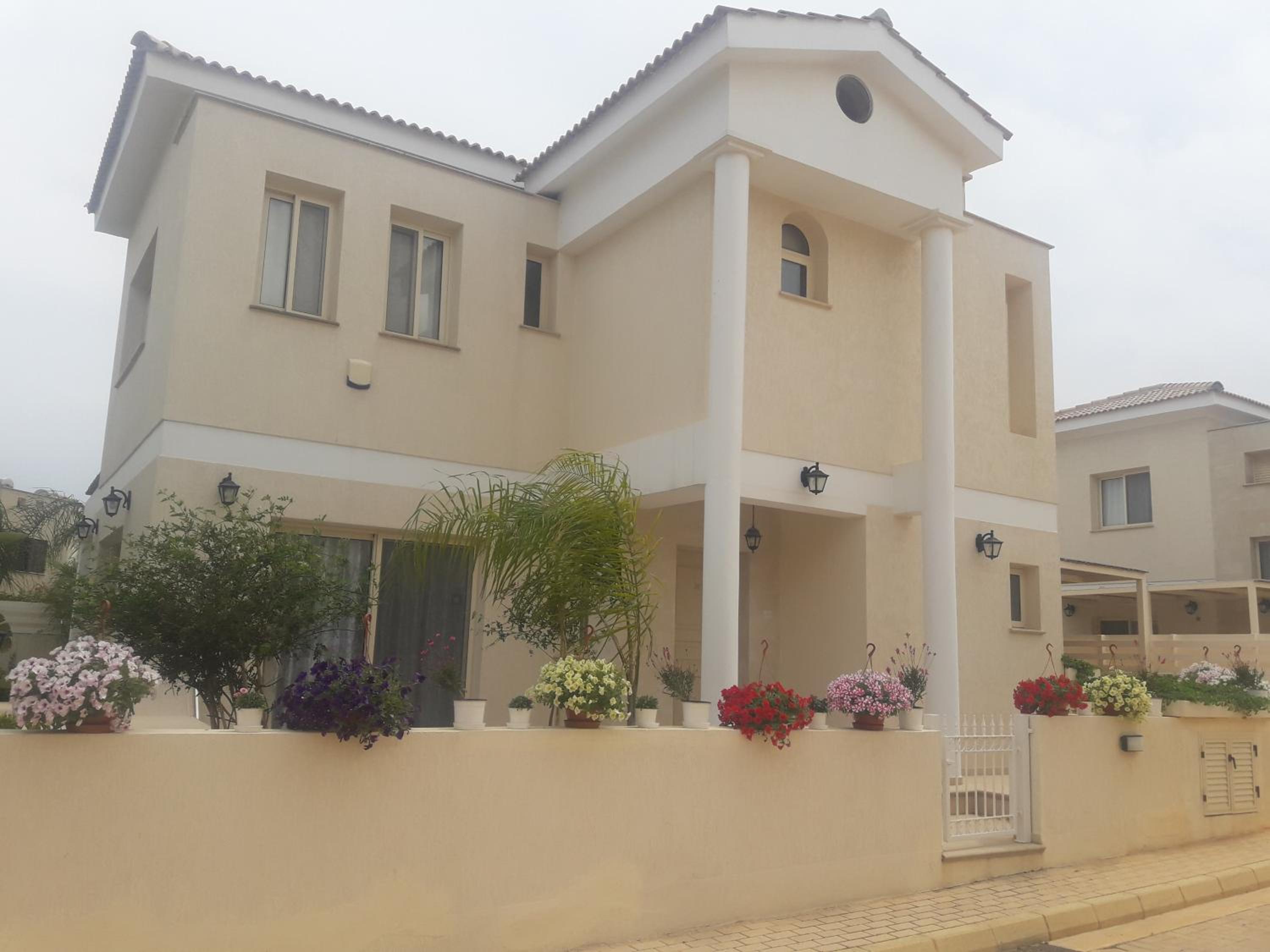 Anthorina Villa 16