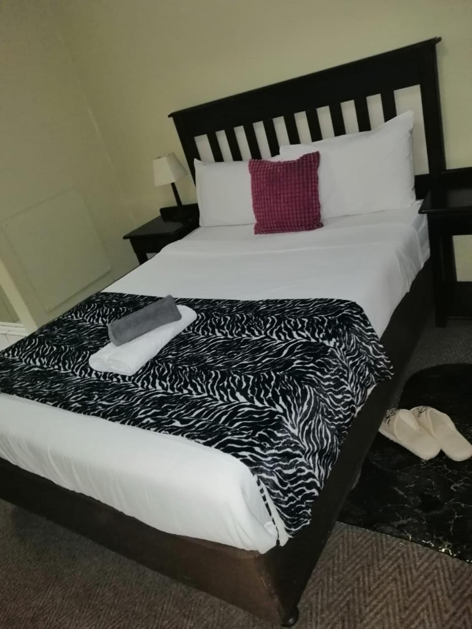 Photo 9