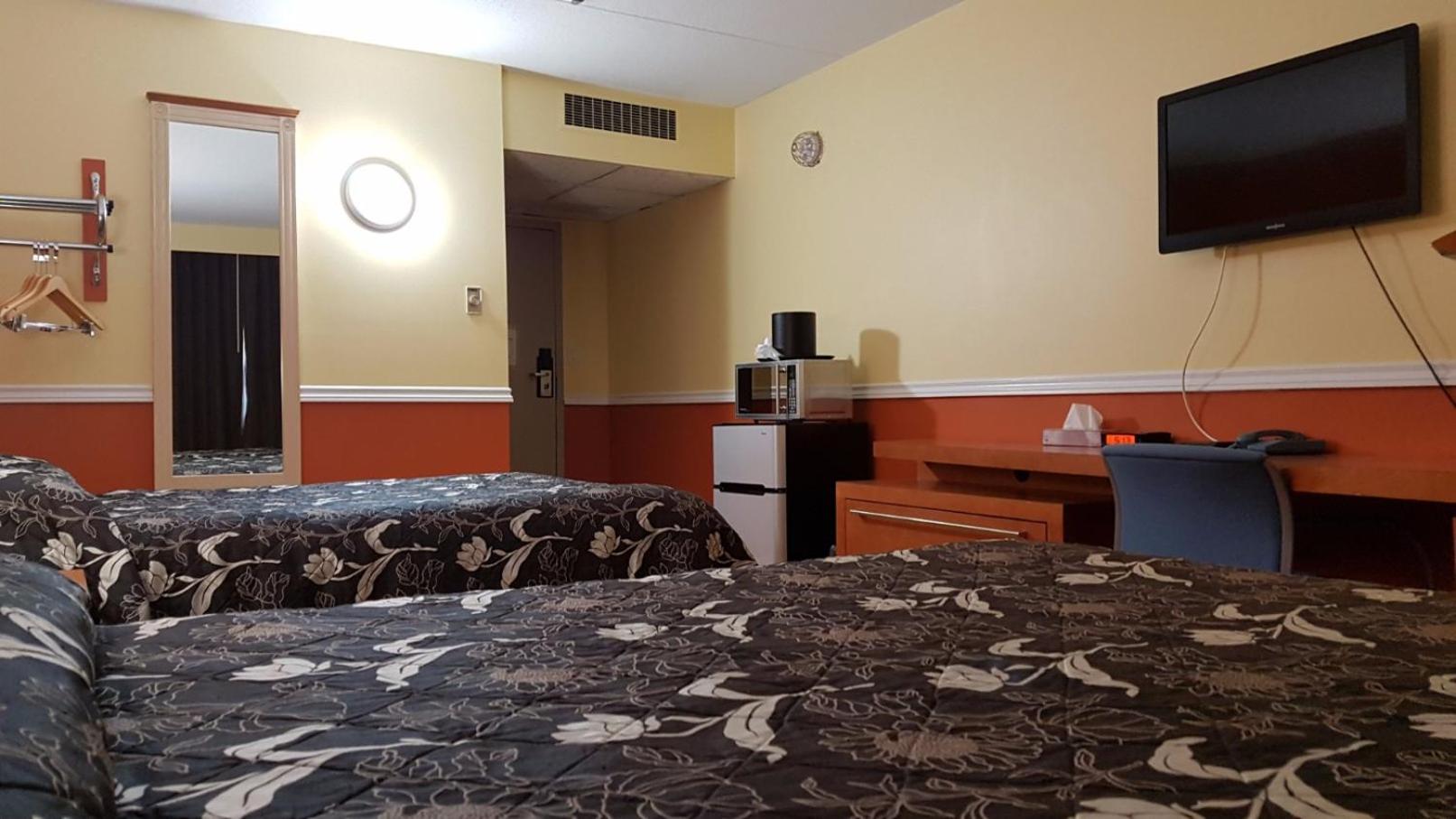 Budget inn 2000