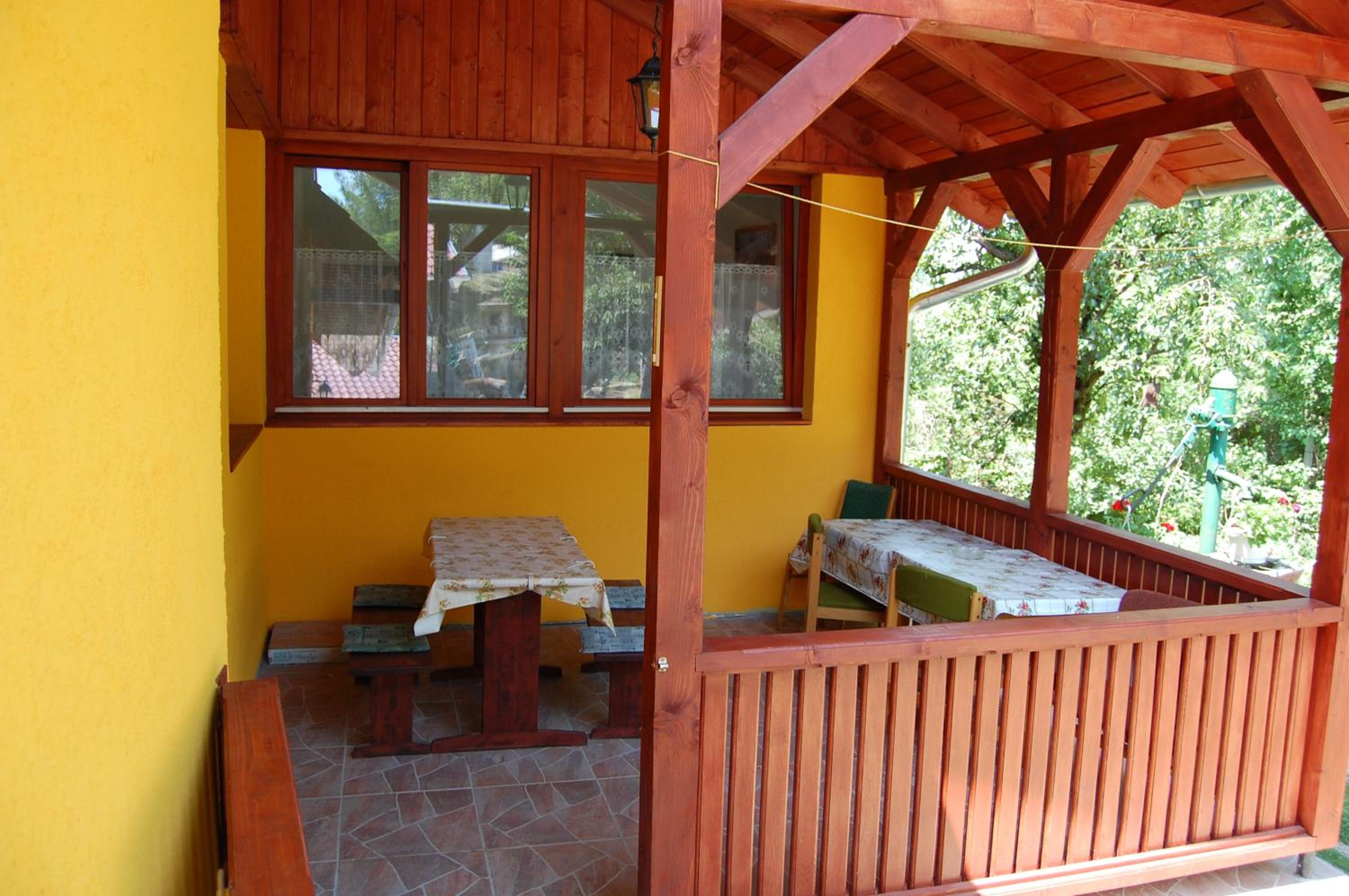 Csukavölgyi Apartman view 3