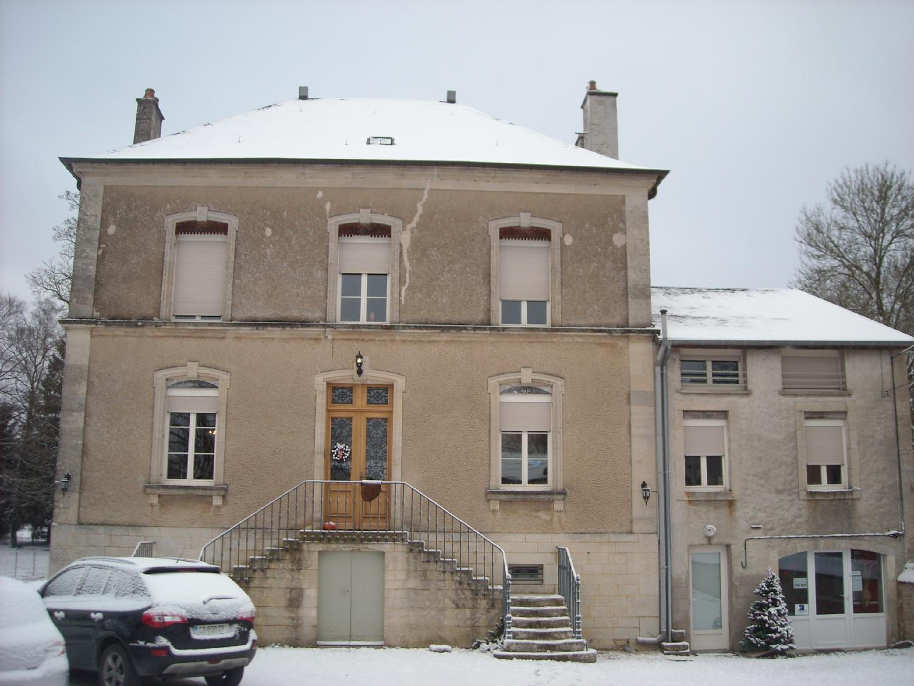 A La Maison Du Canal