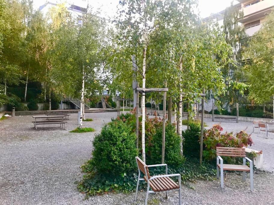 Good location, spacious, comfortable and bright!!