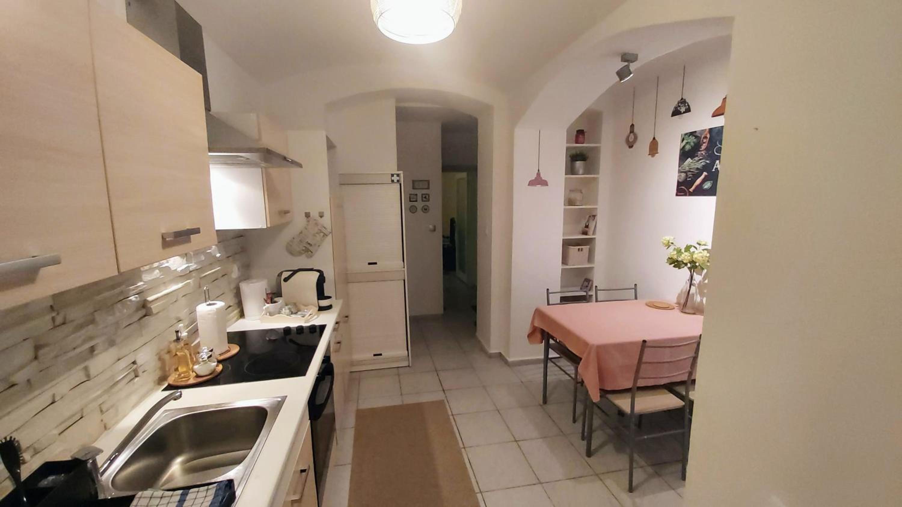 NUNNUI Underground Studio Zagreb City Center
