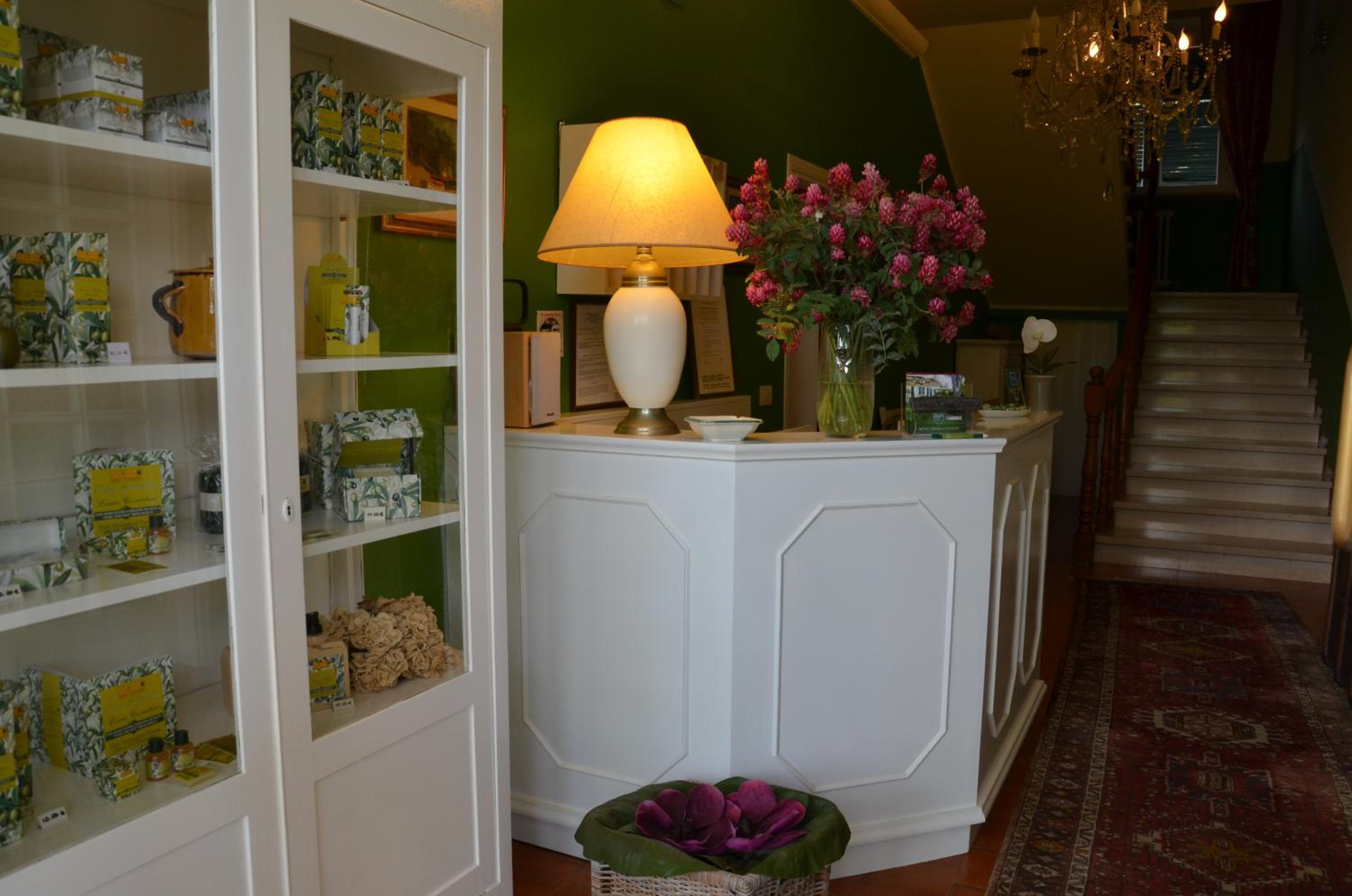 Villa Terme Di Caldana B&B