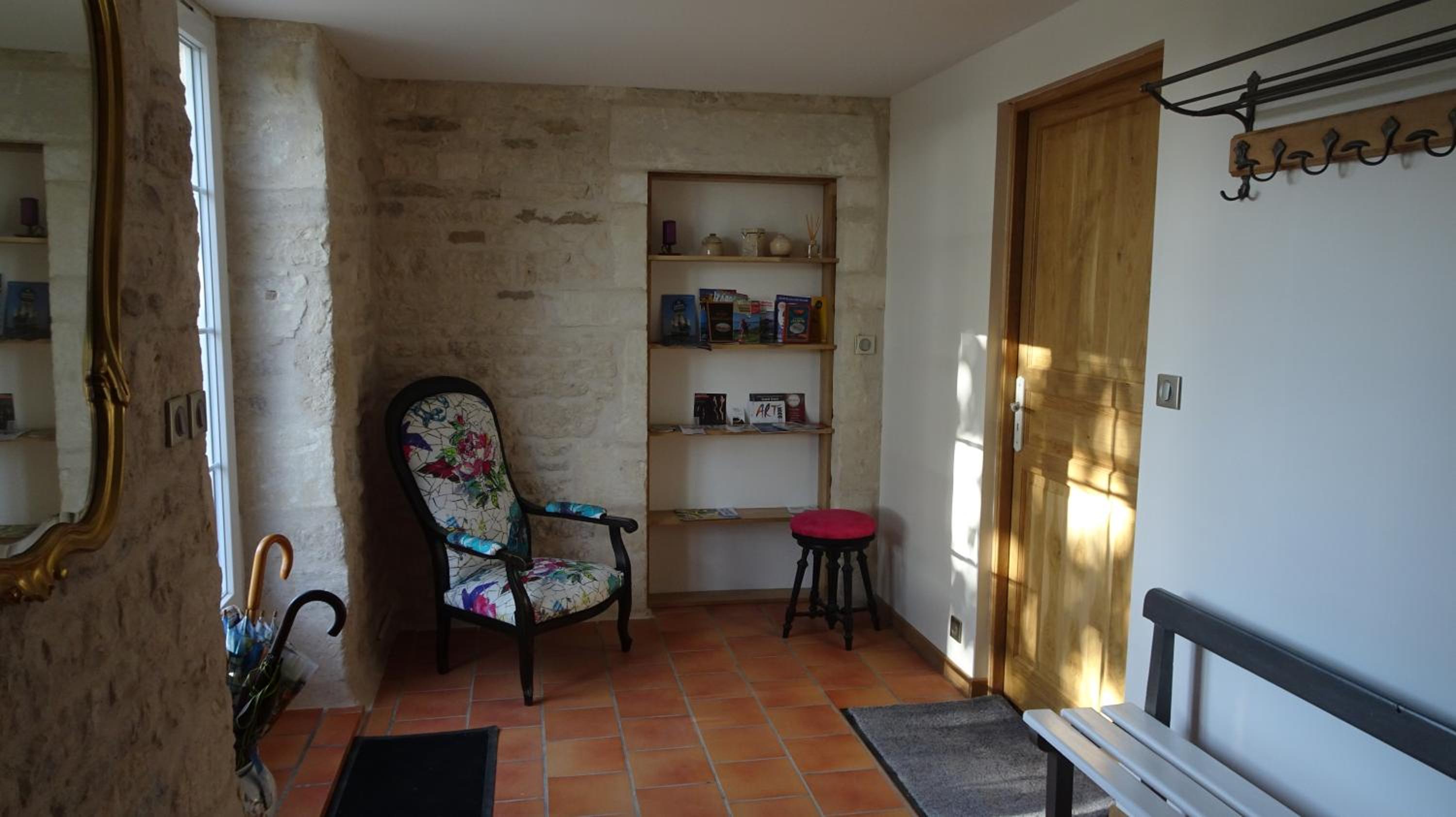 Photo 7