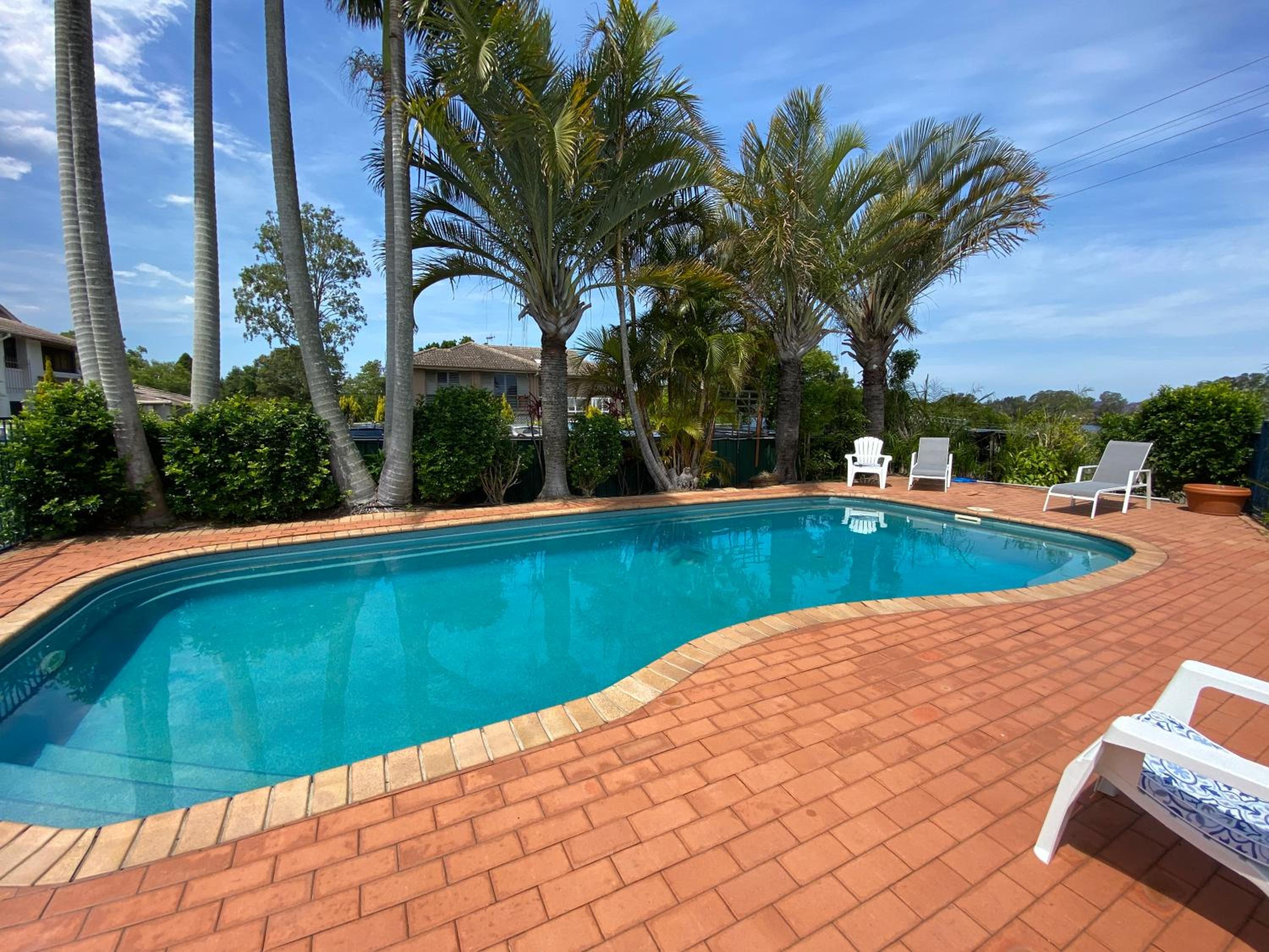 swimming pool