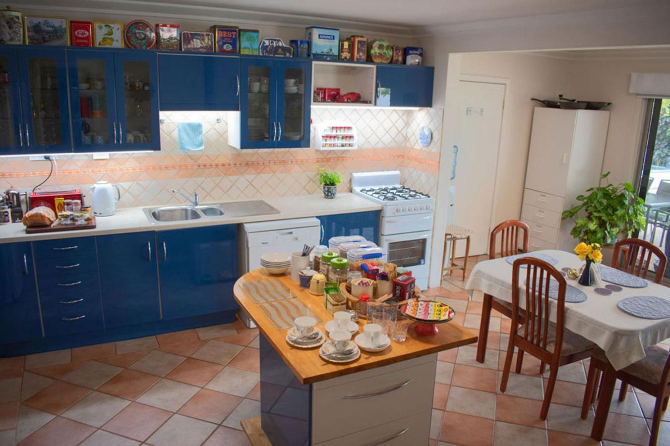 Boathouse Bunbury Bed & Breakfast