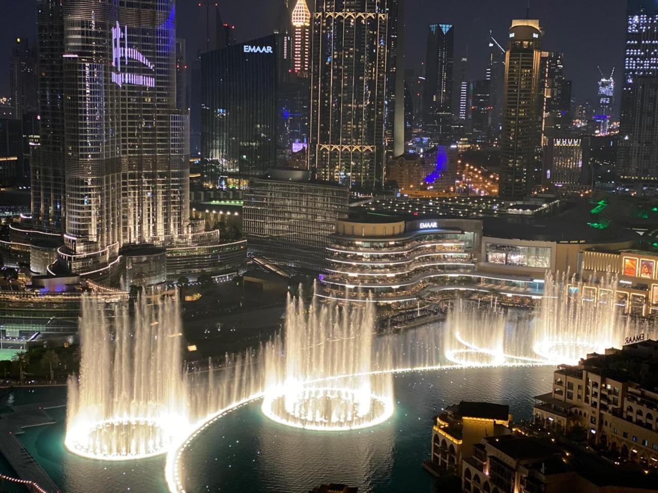 Durrani Homes - Luxury living besides Panoramic Fountain and Burj khalifa view- Burj Khalifa Fireworks