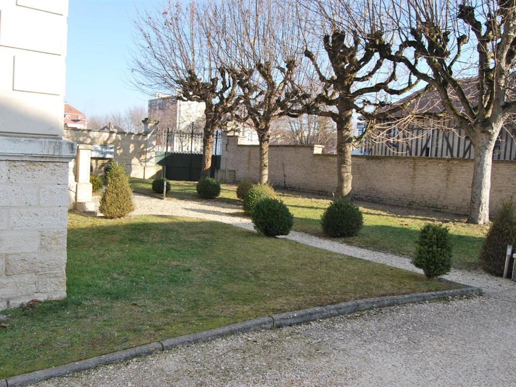 Gîte La Tour Boileau photo 2