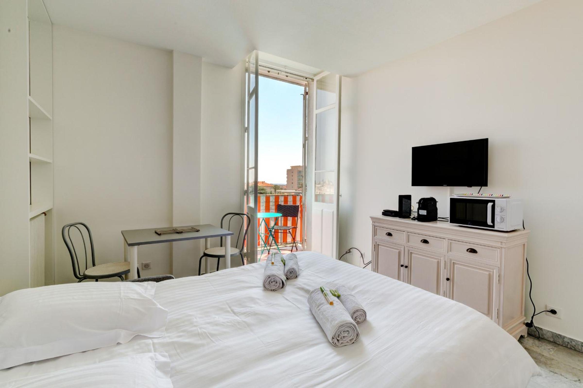 IMMOGROOM - Studio - Sea view next to the Palais - CONGRESSBEACHES