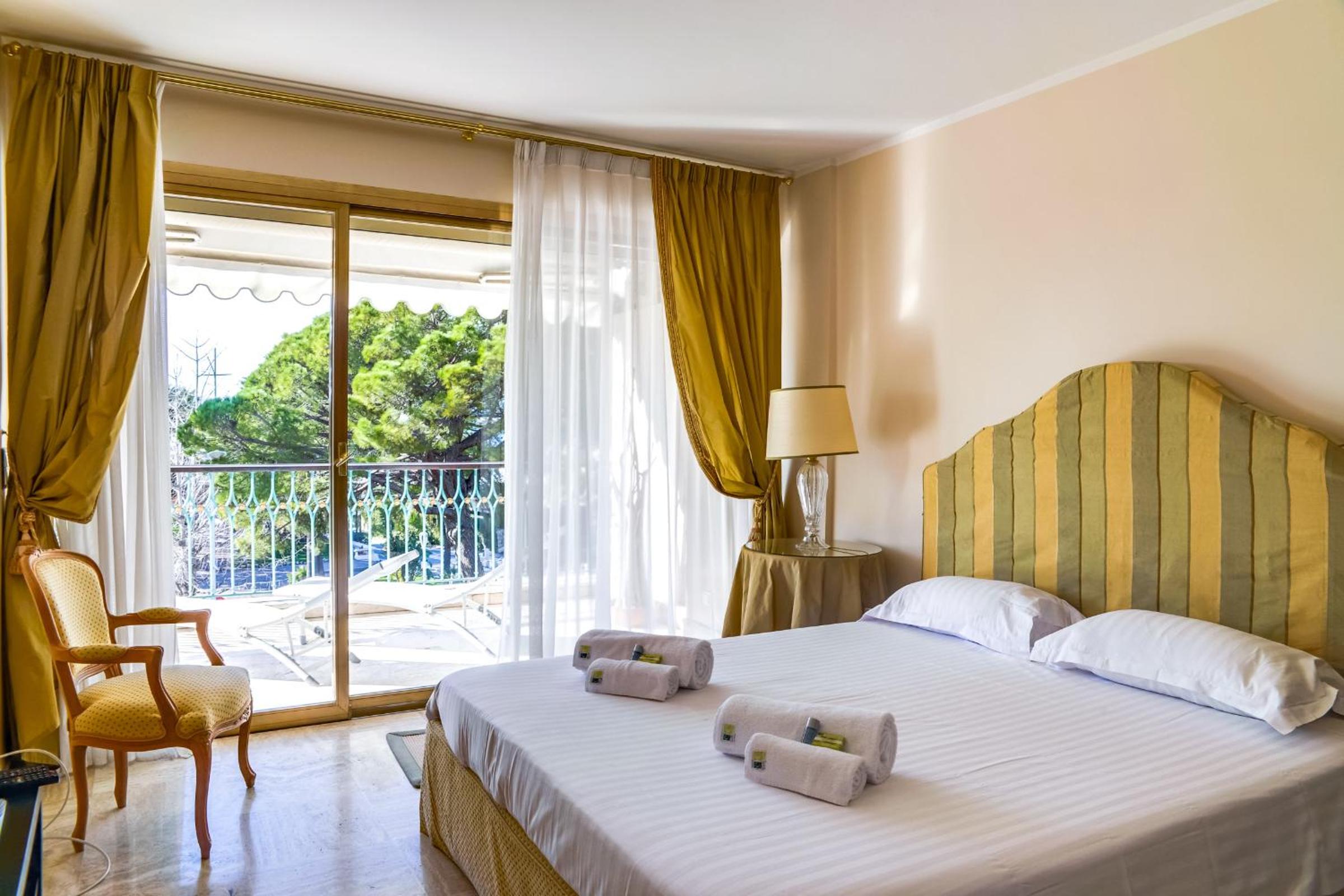 IMMOGROOm- two terraces - Sea view - CROISETTE - AC view 5