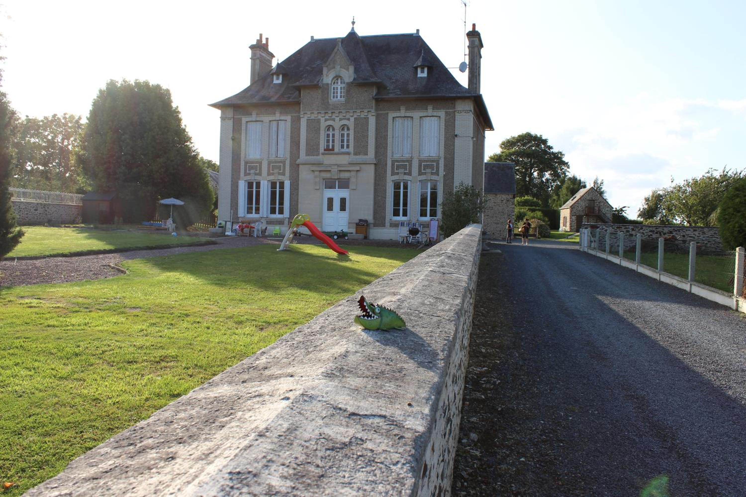 Photo 42