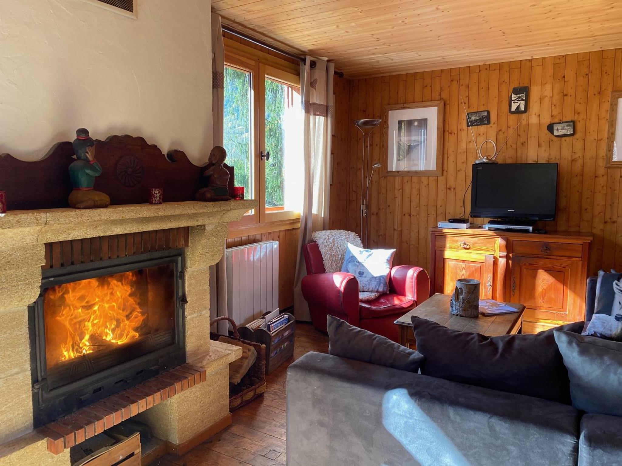 Chalet Baraka - Chamonix les Praz view 3