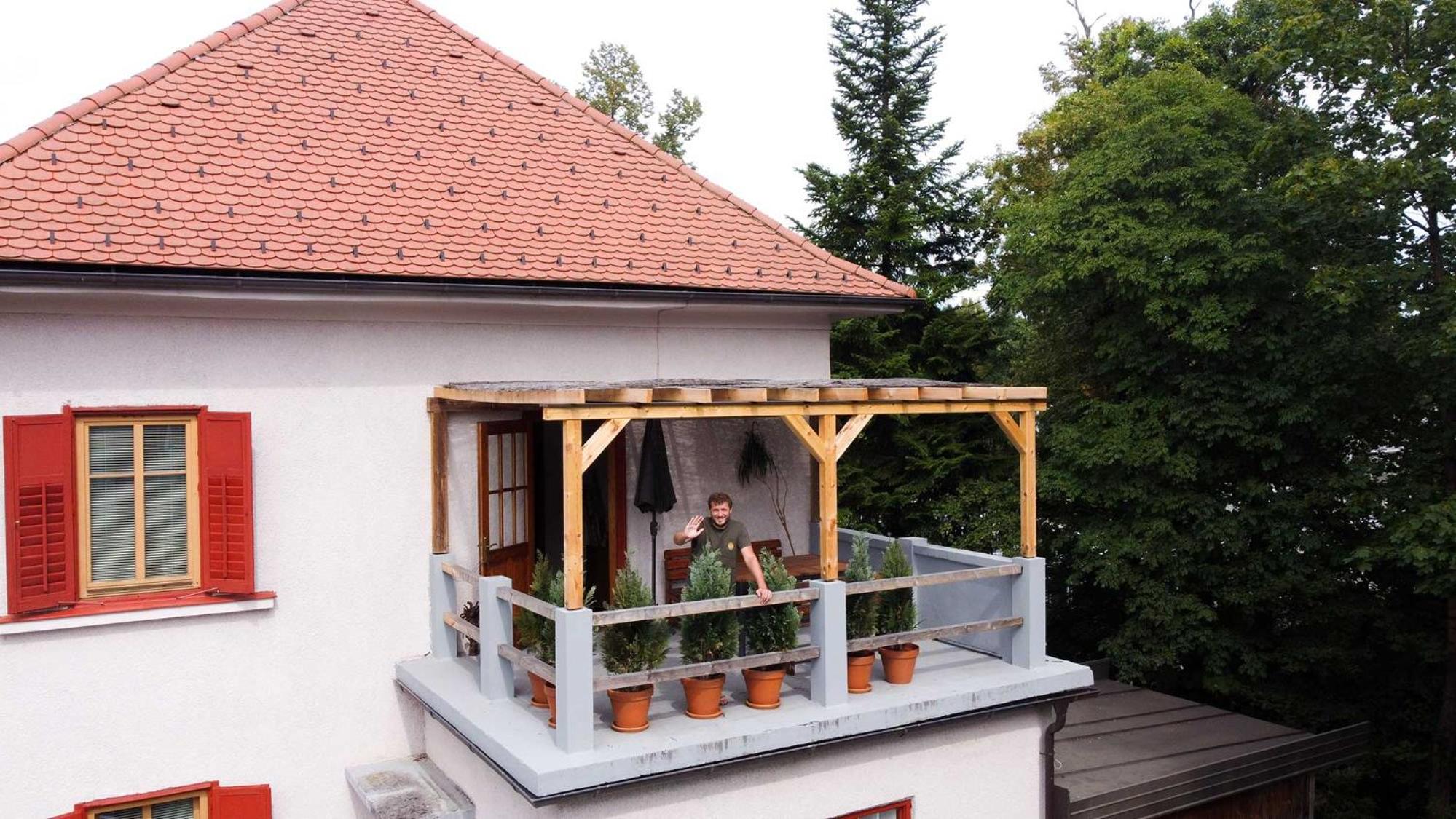 Triglav Apartment House